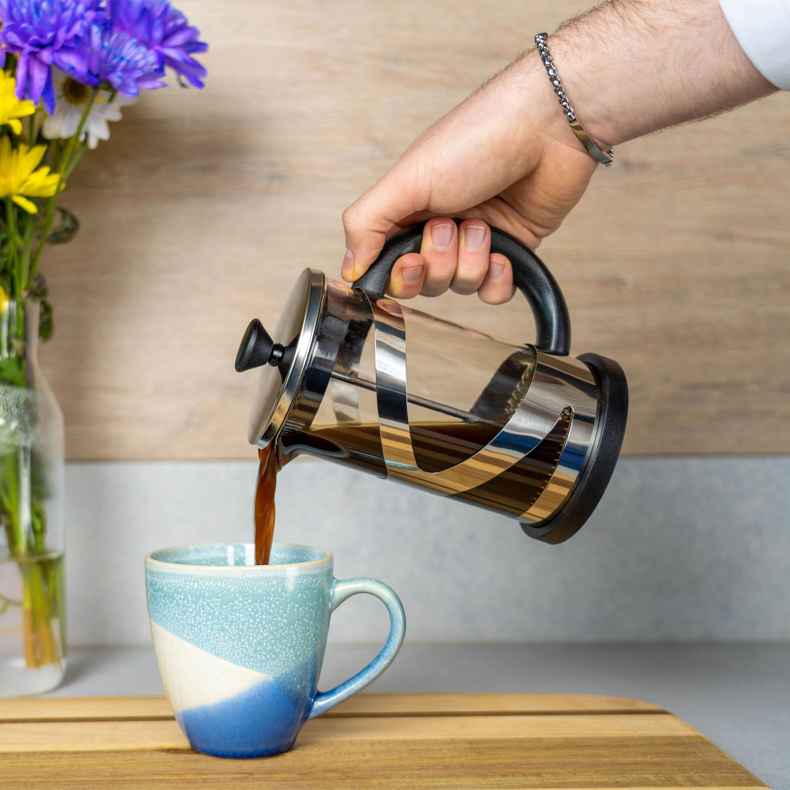 Café Olé Classico Caffettiera Cromata, 800 ml / 3 tazze / 6 tazzine da caffè, caffettiera francese, filtro in acciaio inossidabile, corpo in vetro, finitura cromata