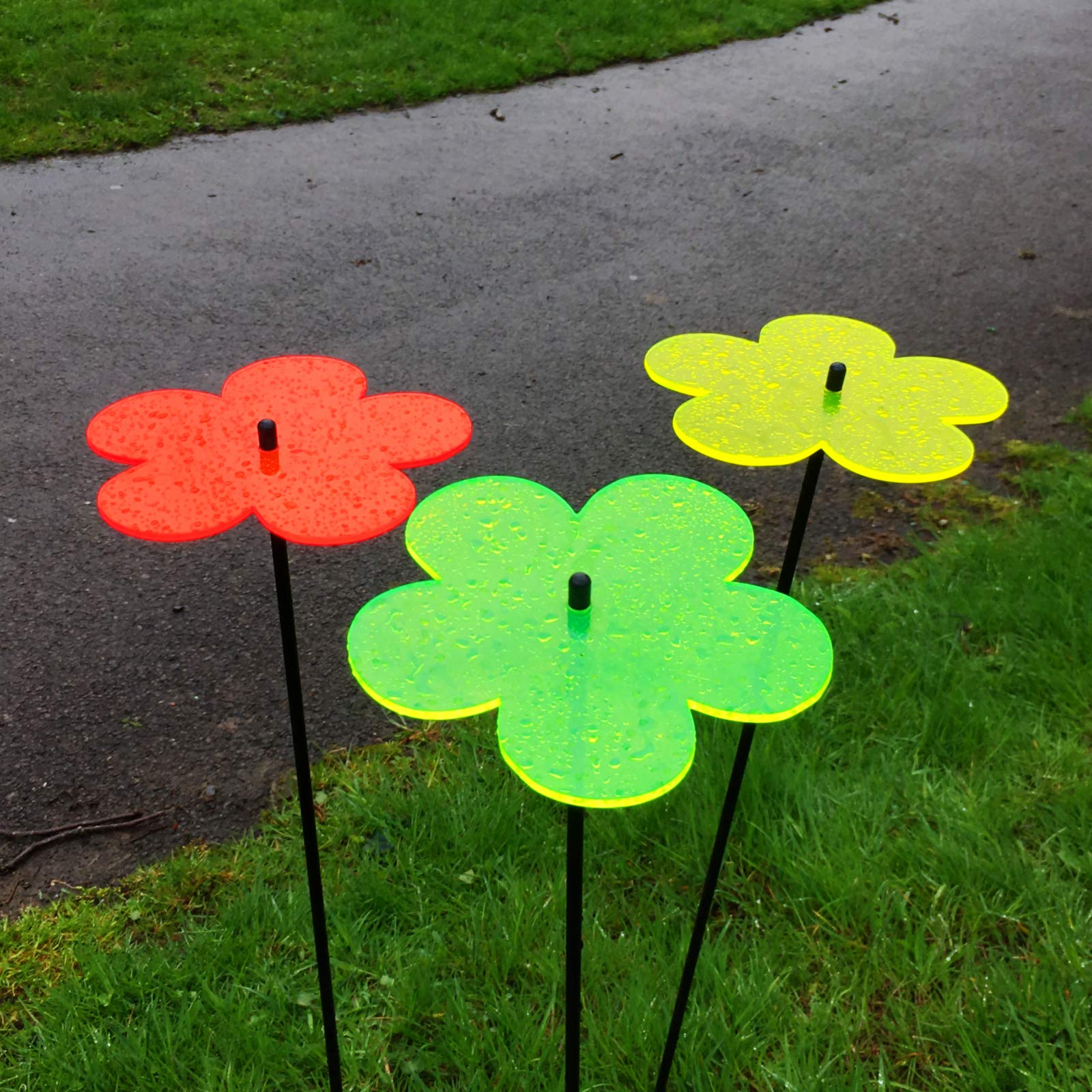 SunCatcher Garden Decor Ornaments Blossom Set of 3 Large Garden Stakes 75cm, 29.5 inch high Indoor Outdoor Yard Accessory - Image 3