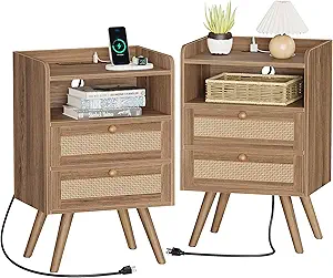 SUPERJARE 2 Drawer Night Stand with Charger Station, Boho Rattan Nightstand Set of 2, 25.2 Inch Tall Bed Side Table with Solid Wood Feet, End Table, Open Storage, Synthetic Rattan, Walnut