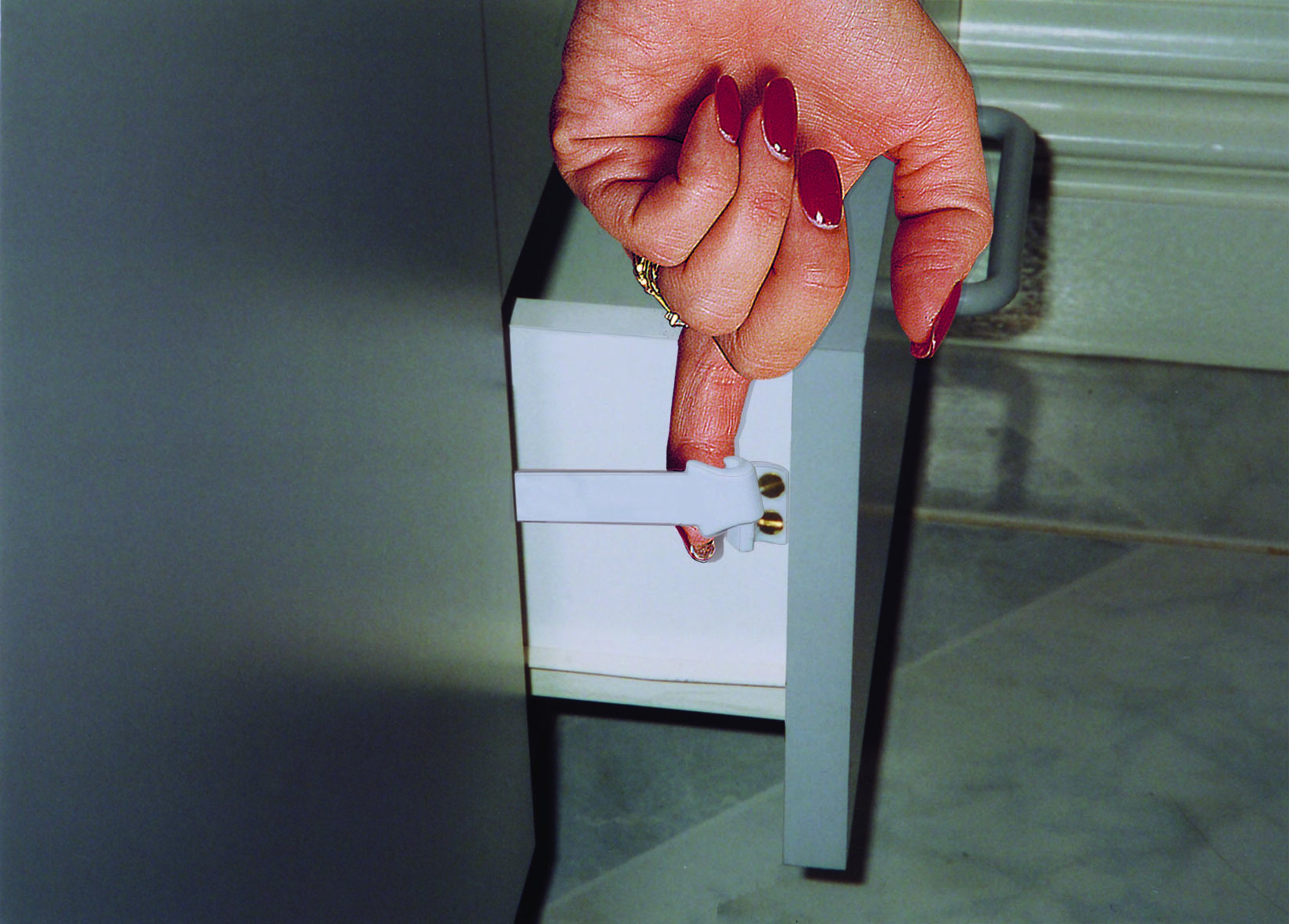 Dreambaby G149 Side Drawer Lock Child Safety Cupboard Lock Set of 3, White - Image 4