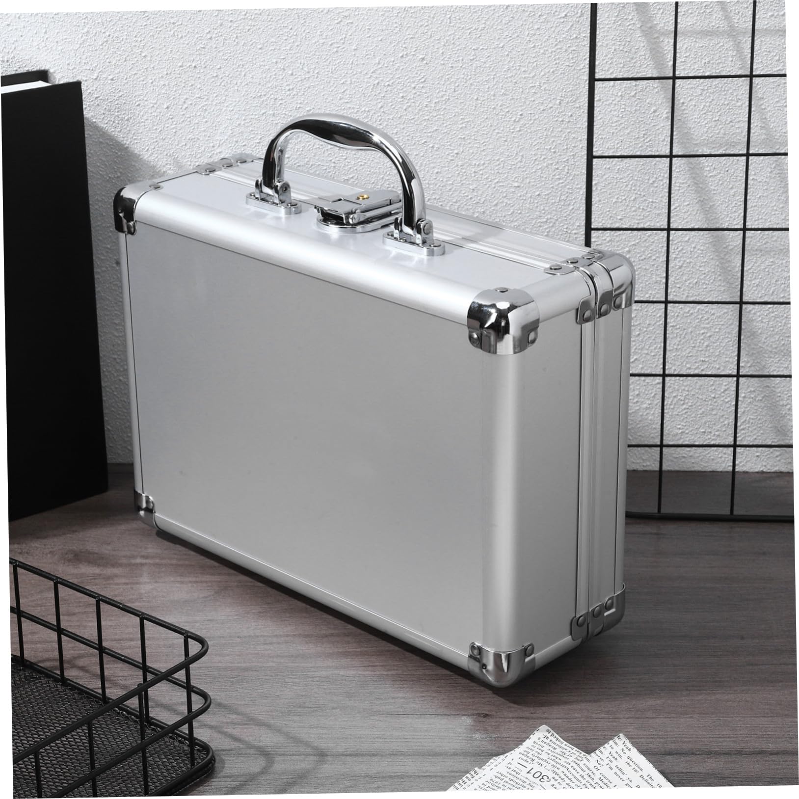 Valigetta in Lega di Alluminio Maniglia Comoda, Custodia Rigida Versatile per Accessori e Strumenti, per Uso Professionale e Trasporto Sicuro