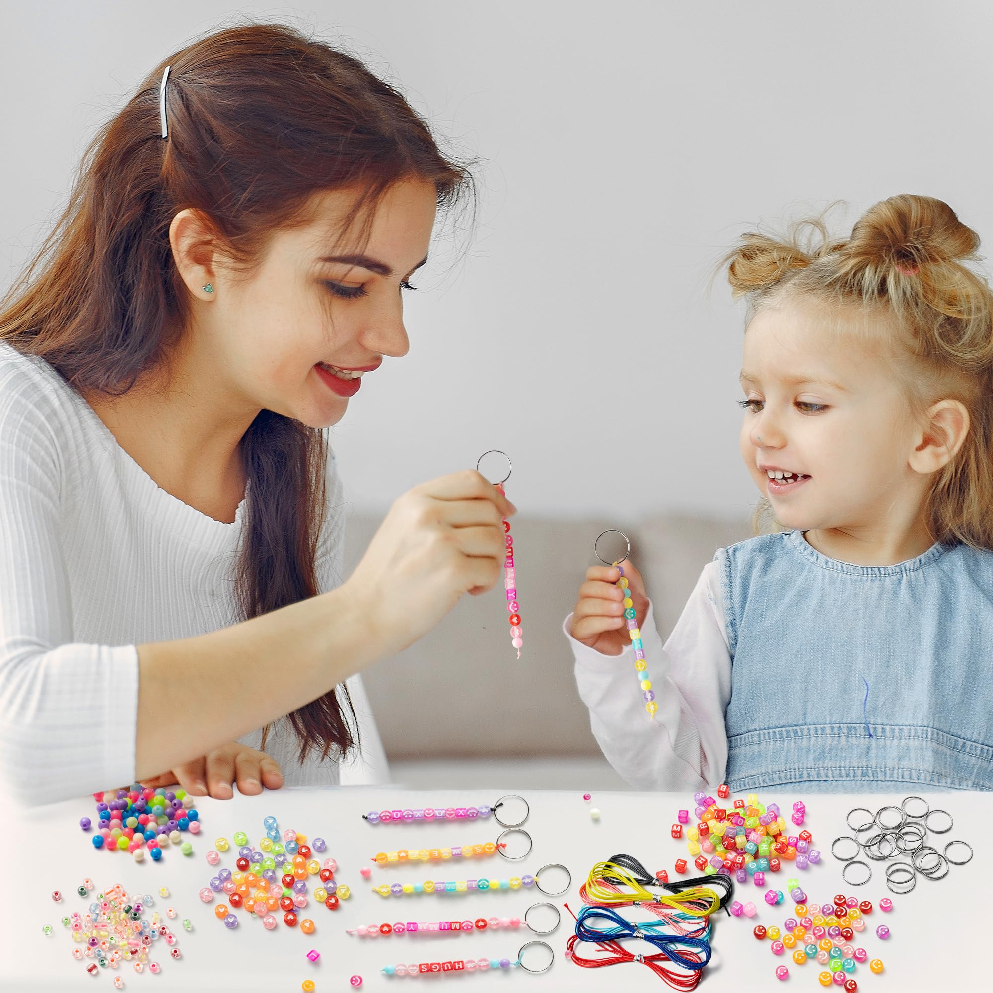 Amazon.com: ERguanfoiun 652Pcs DIY Keychain Making Crafts Kit