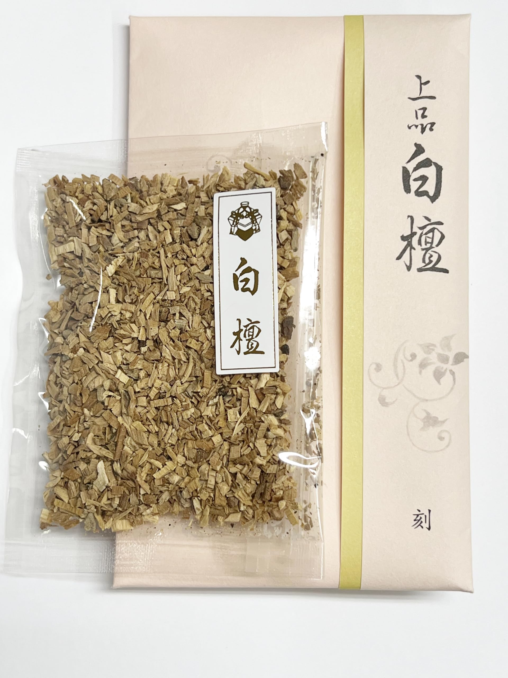 白檀  刻み Amazon.co.jp: 香木 上品白檀 刻み 10g詰 松栄堂 じょうひんびゃくだん