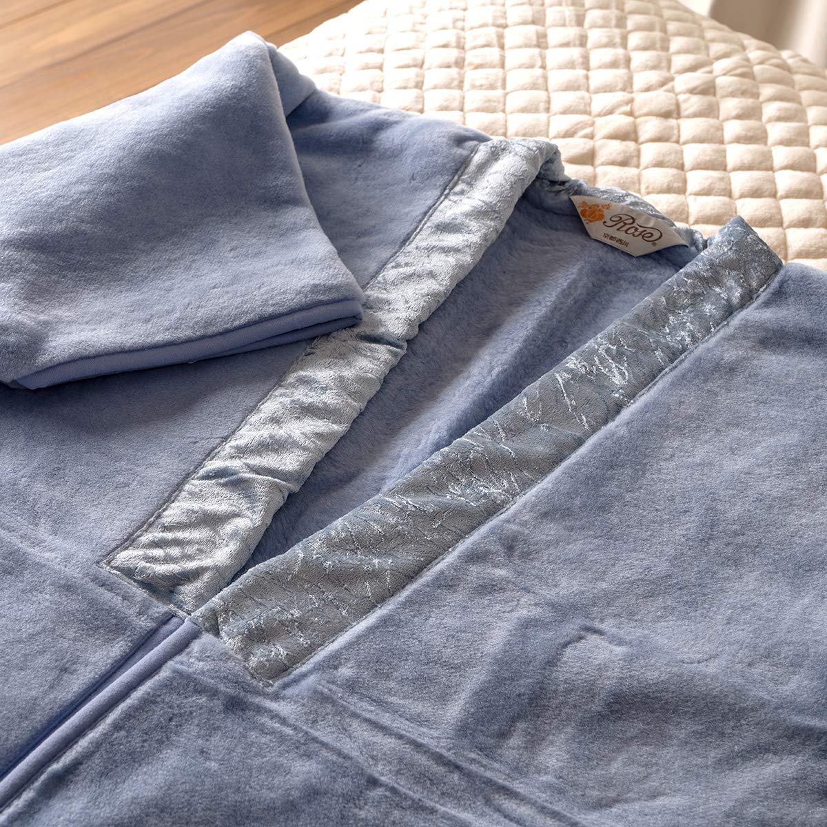 西川毛布かいまき(夜着)ブルー無地