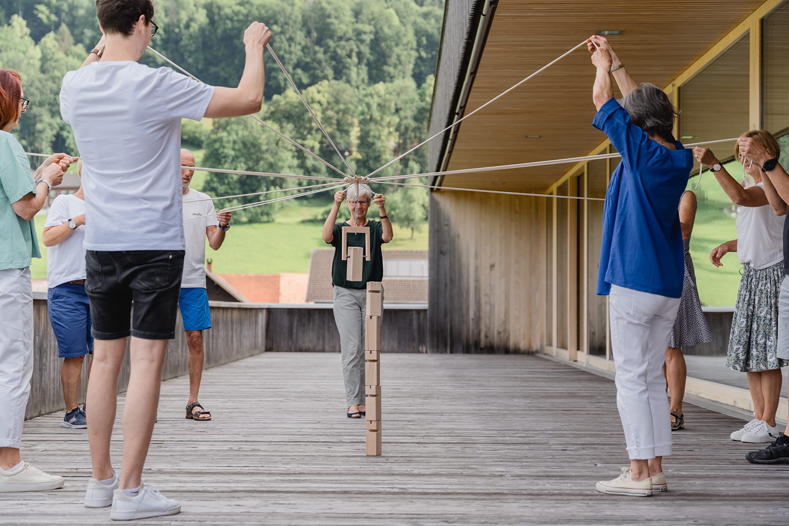 Fröbelturm Original Buchenholz Teamspiel ab 8 Jahren Mehrfarbig Natur