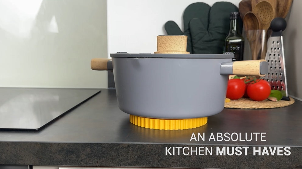 Amazon.com: Fun Rotelle-Shaped Silicone Trivet/Hot Pads for