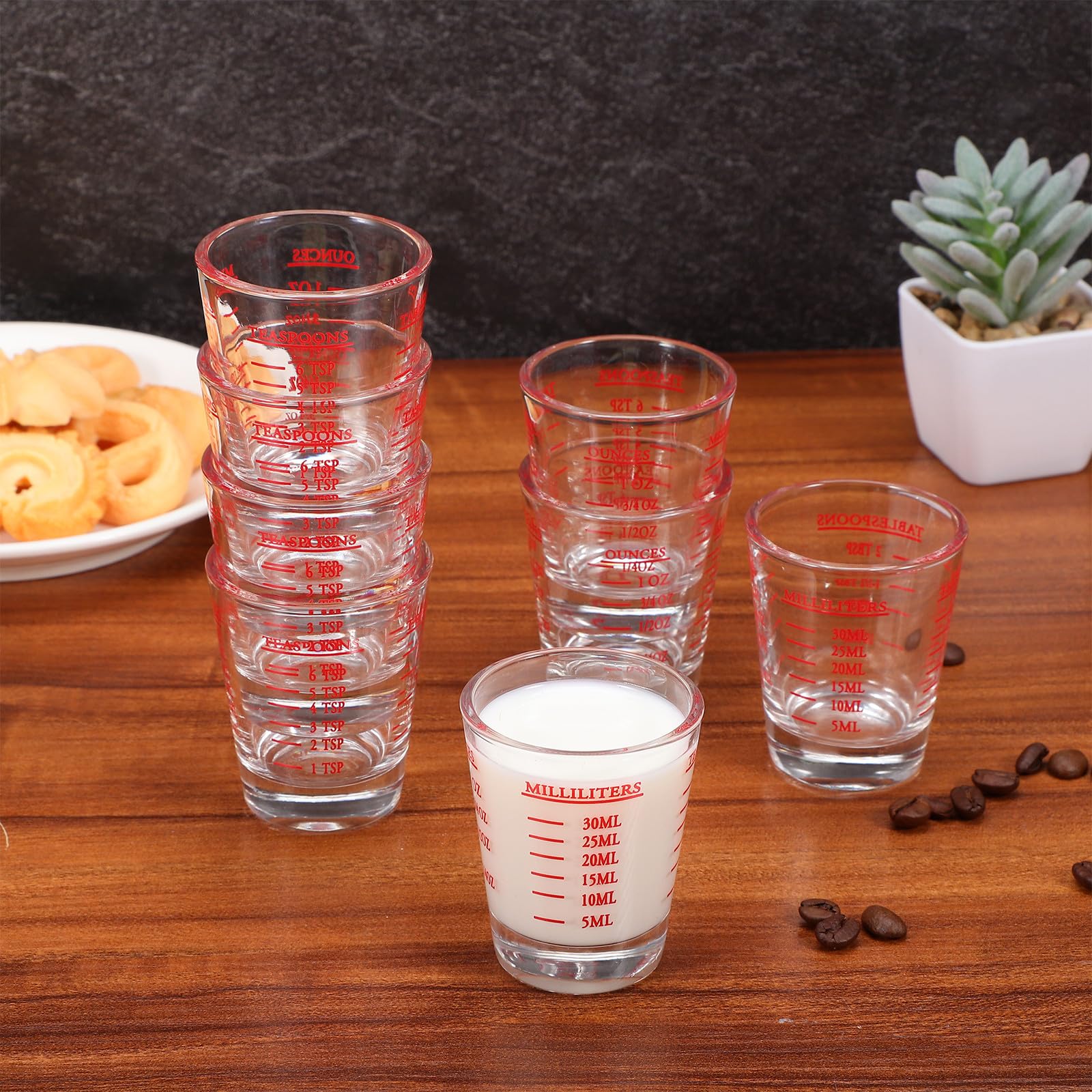 Messbecher Glas Klein mit Klarer Skala Transparentes Material für Präzises Messen in Küche und Riegel als Espresso Messbecher oder Shotglas