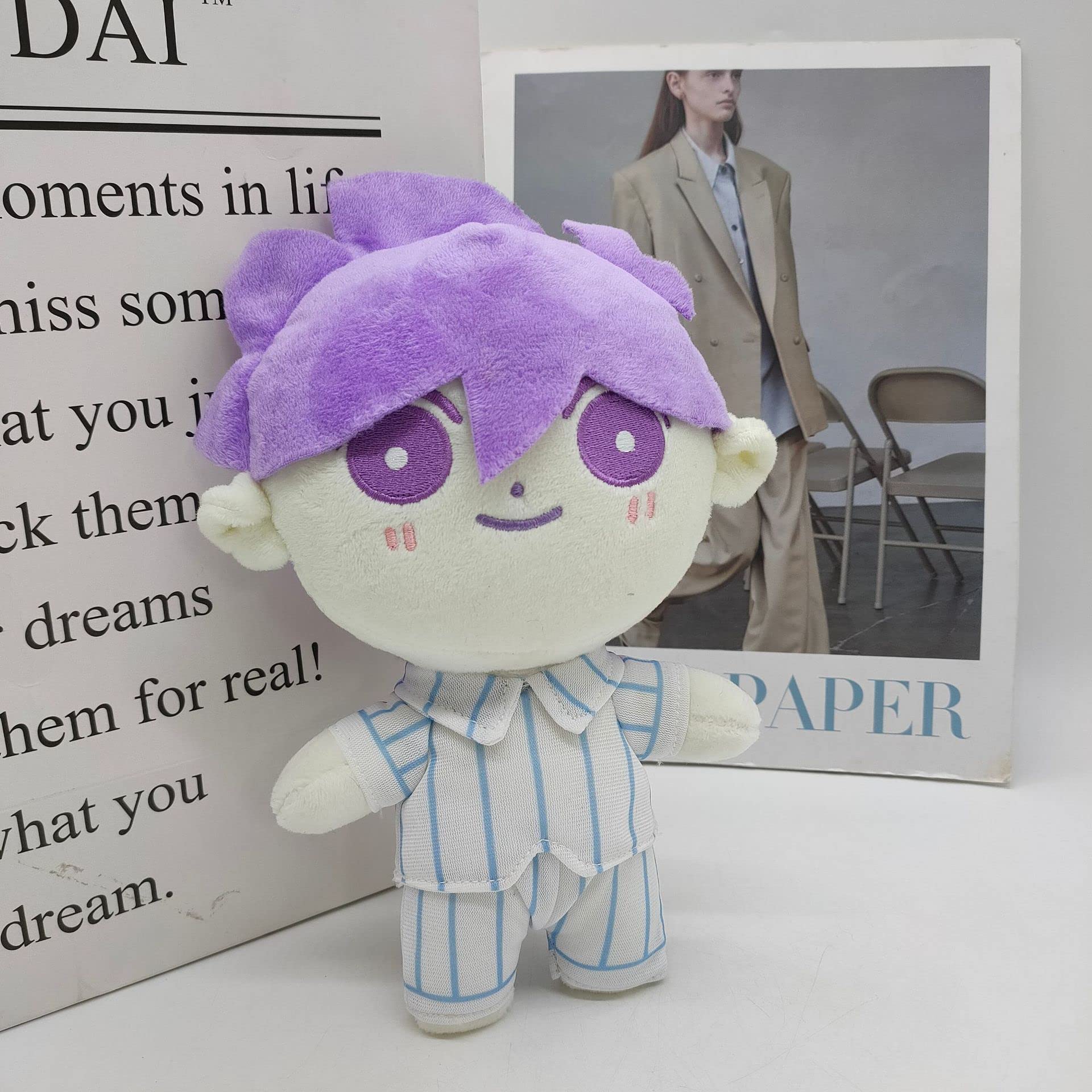 THE ART OF OMORI EXHIBITION クッションぬいぐるみ 1 Amazon.co.jp: Omori ぬいぐるみ ぬいぐるみ 枕 アニメ