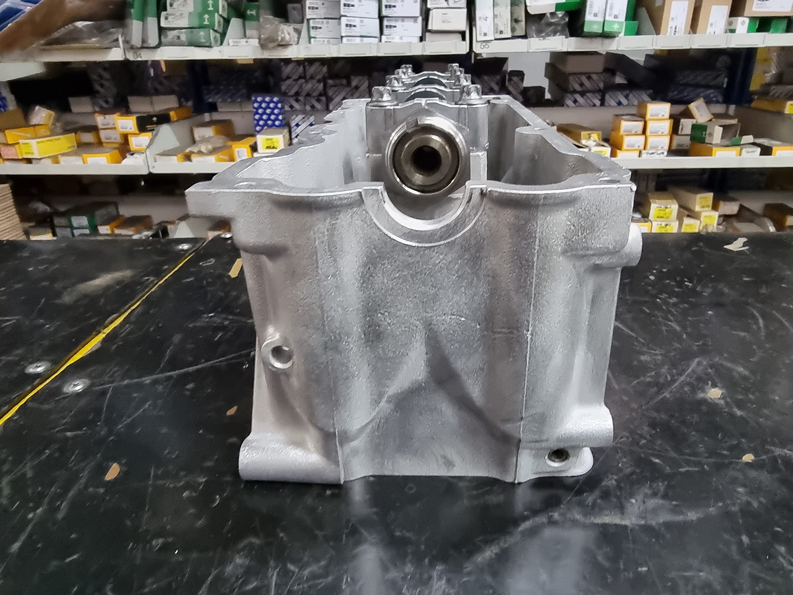 TESTATA REVISIONATA R1600160001 001747V003 CON MOLLE VALVOLE E ALBERO A CAMMES CON GARANZIA 12 MESI