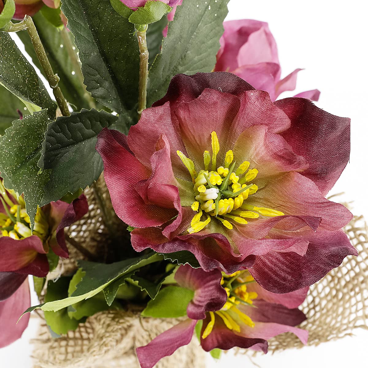 Amazon.de: Deco Woerner Knstliche Christrose im Topf Deko-Schneerose  Dekoblumen Textilblumen rot 25 cm