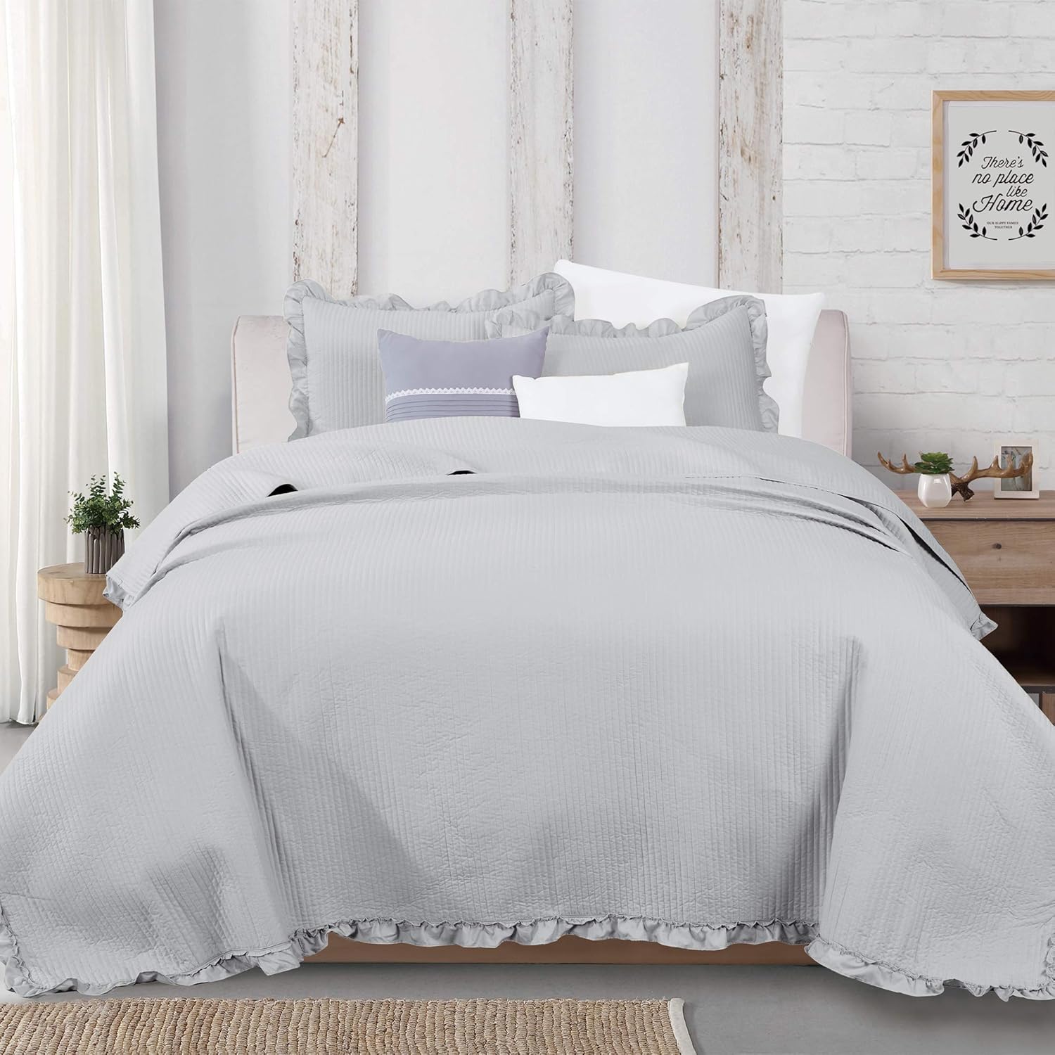 3-Piece Ruffle Skirt Quilt Set with Shams. Channel Stitch King Quilt Set, All Season Bedspread Quilt Set, Azalea Collection (King, Light Gray)