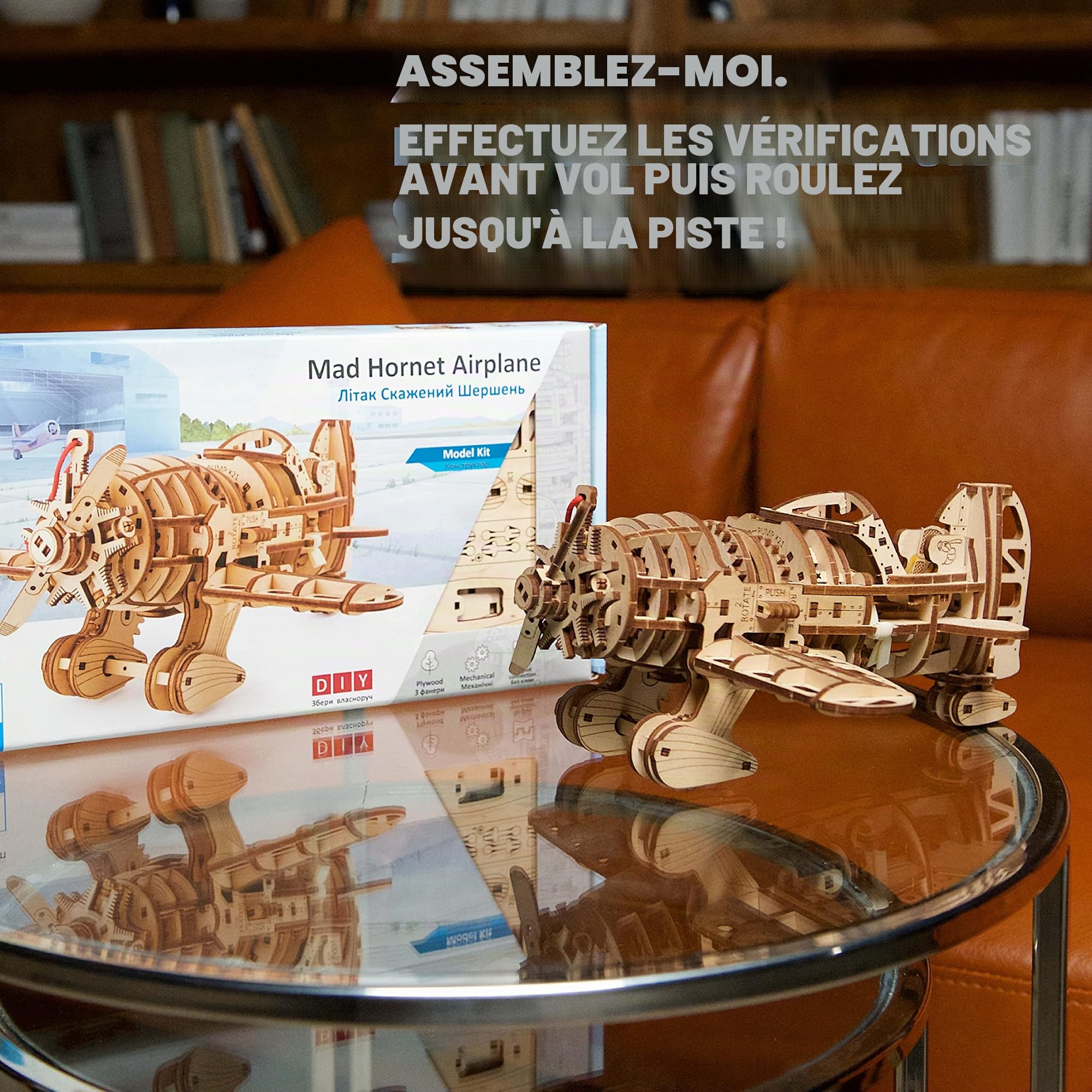 UGEARS Kit de construction en bois puissant - Avion frelons fous - Course des années 1930 - Puzzle 3D - Puzzle 3D en bois pour adultes - Avion rétro DIY avec moteur à ressort hélicoïdal