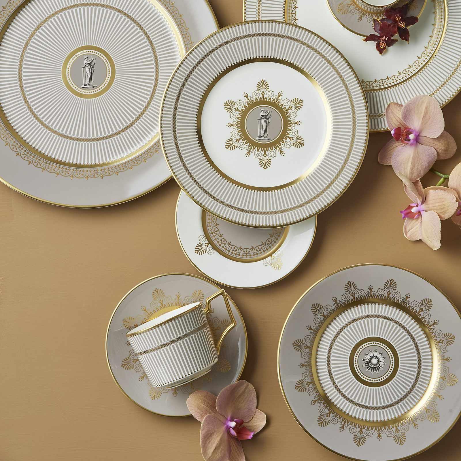 Amazon｜【正規輸入品】 ウェッジウッド アンセミオン グレイ プレート