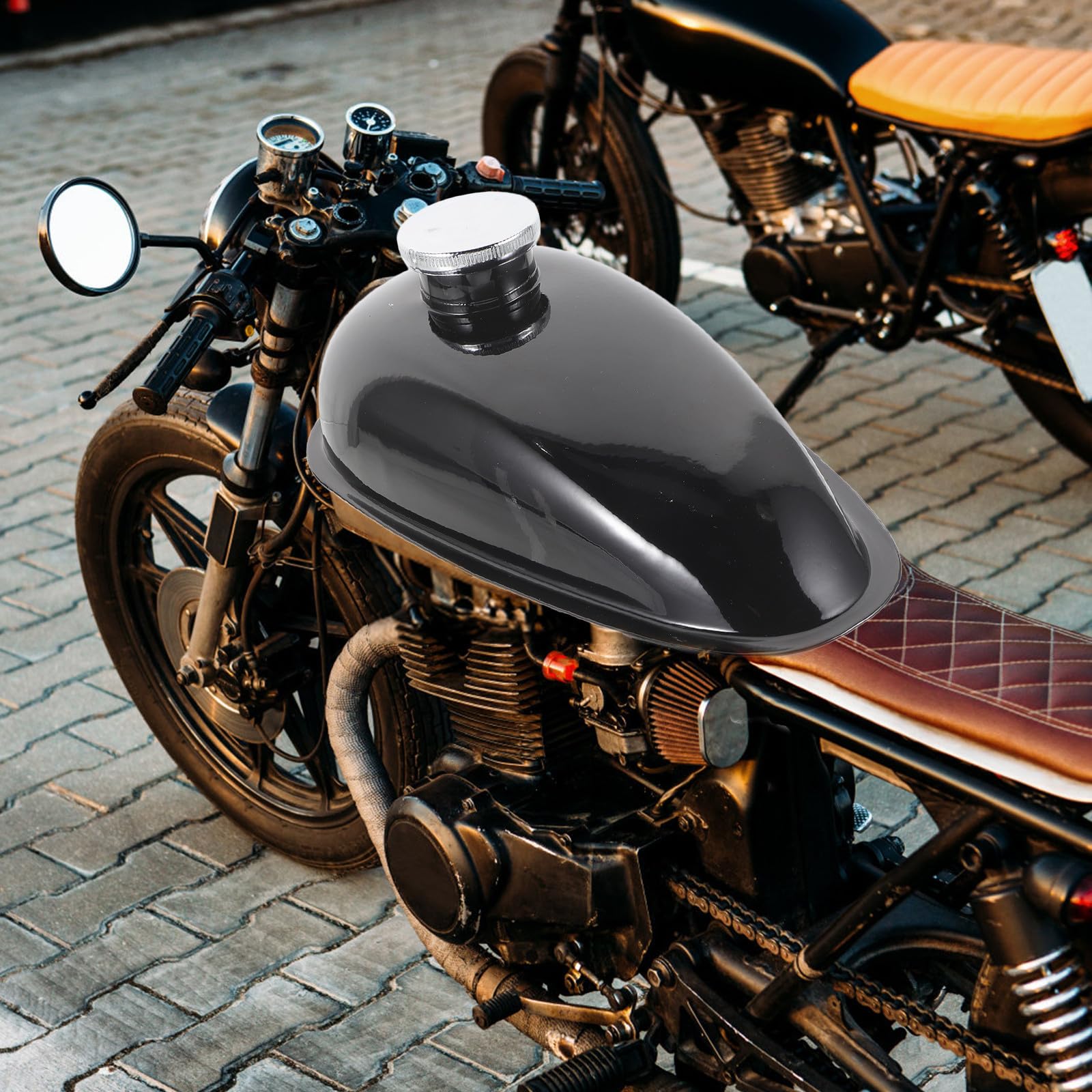 Petit Réservoir D'essence Moto en Fer 2 Litres Antirouille pour Mini-moteur 49cc 66cc 80cc, Réservoir de Gaz Étanche et Résistant, Accessoire Compatible Moto Sportive