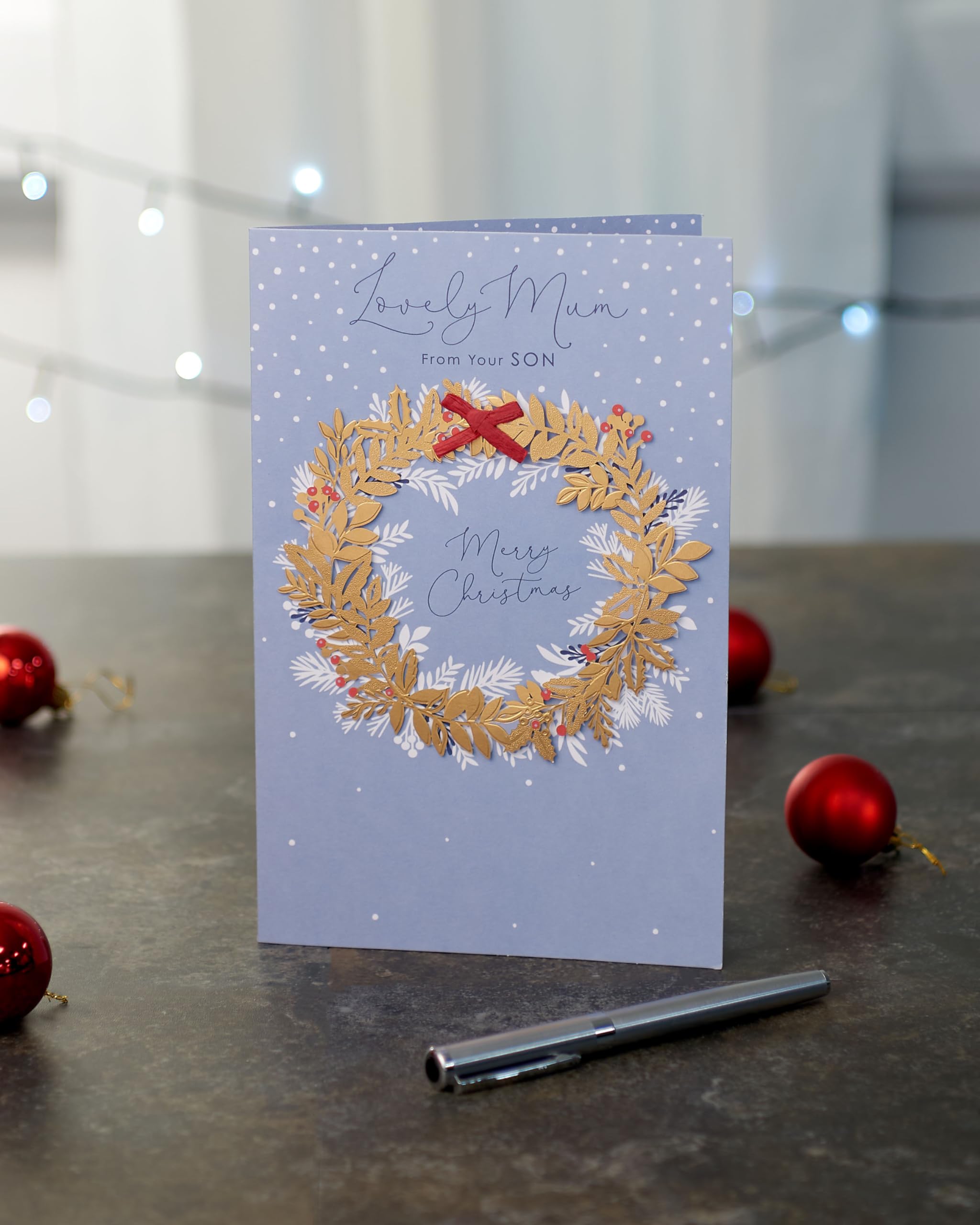 UK Greetings Christmas Card for Mum from Son - Blue & Gold Wreath Design, 149 mm x 229 mm - Image 3