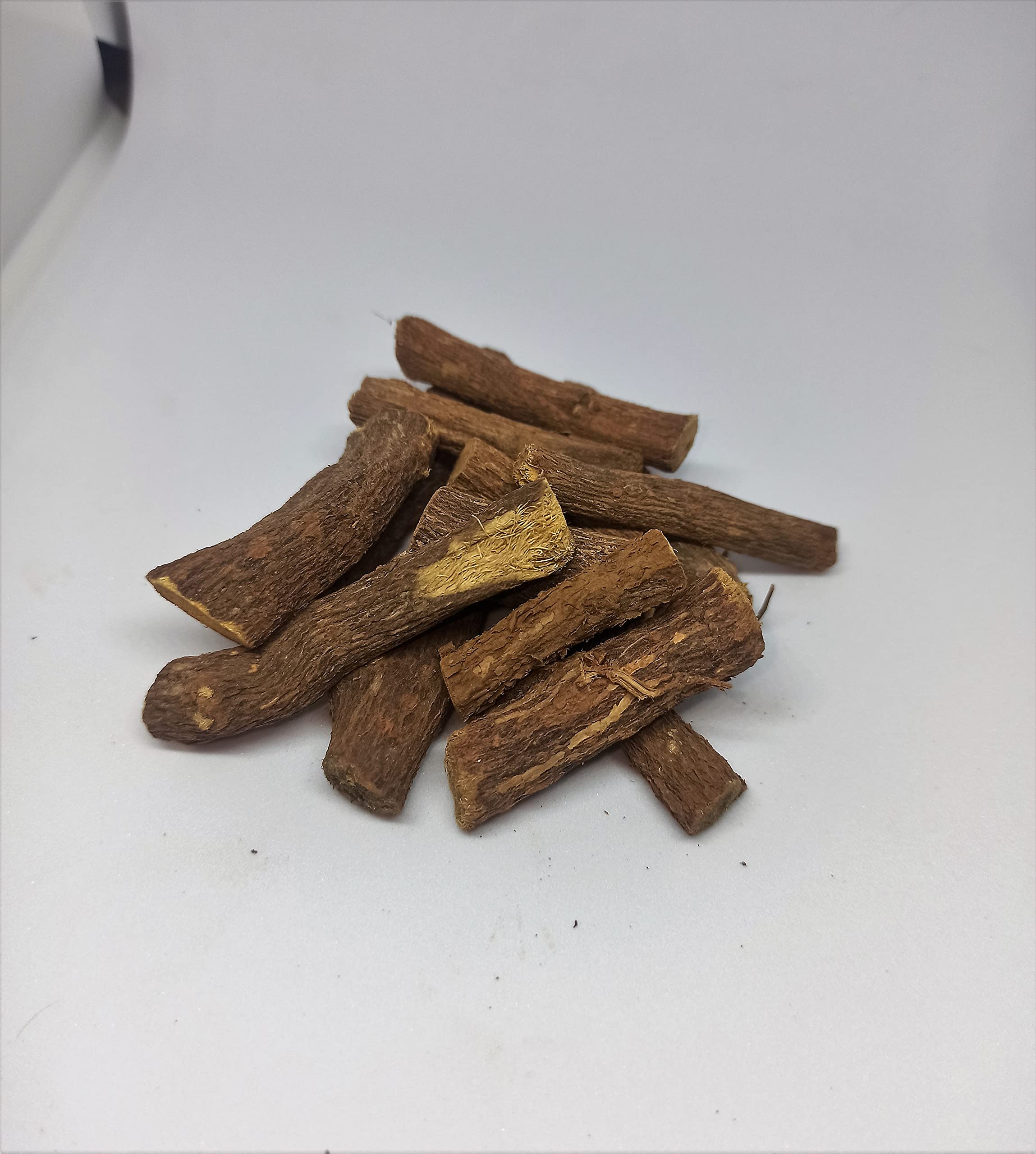 NATURALIFES *ATHIMATHURAM WOODEN STICK*-அதிமதுரம் I MULETHI I Glycyrrhiza glabra I Liquorice plant I Glyceria Glabra(100 GRAMS) (B0B1MPT5CR) Amazon Price History, Amazon Price Tracker
