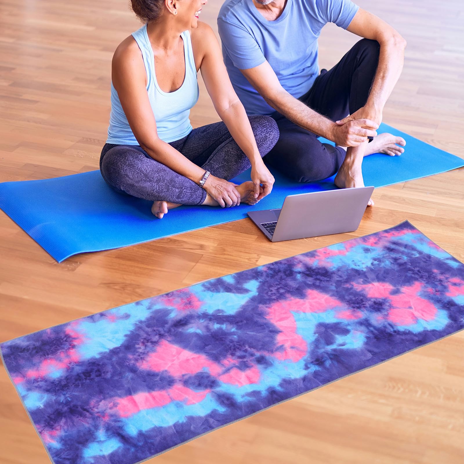 Outanaya Esterilla de Yoga Acolchada de Fibra Superfina Gruesa, Cojín Protector para Rodillas y Codos, Tapete Flexible para Ejercicios de Pilates y Fitness, Color Púrpura Bolsa de Malla,