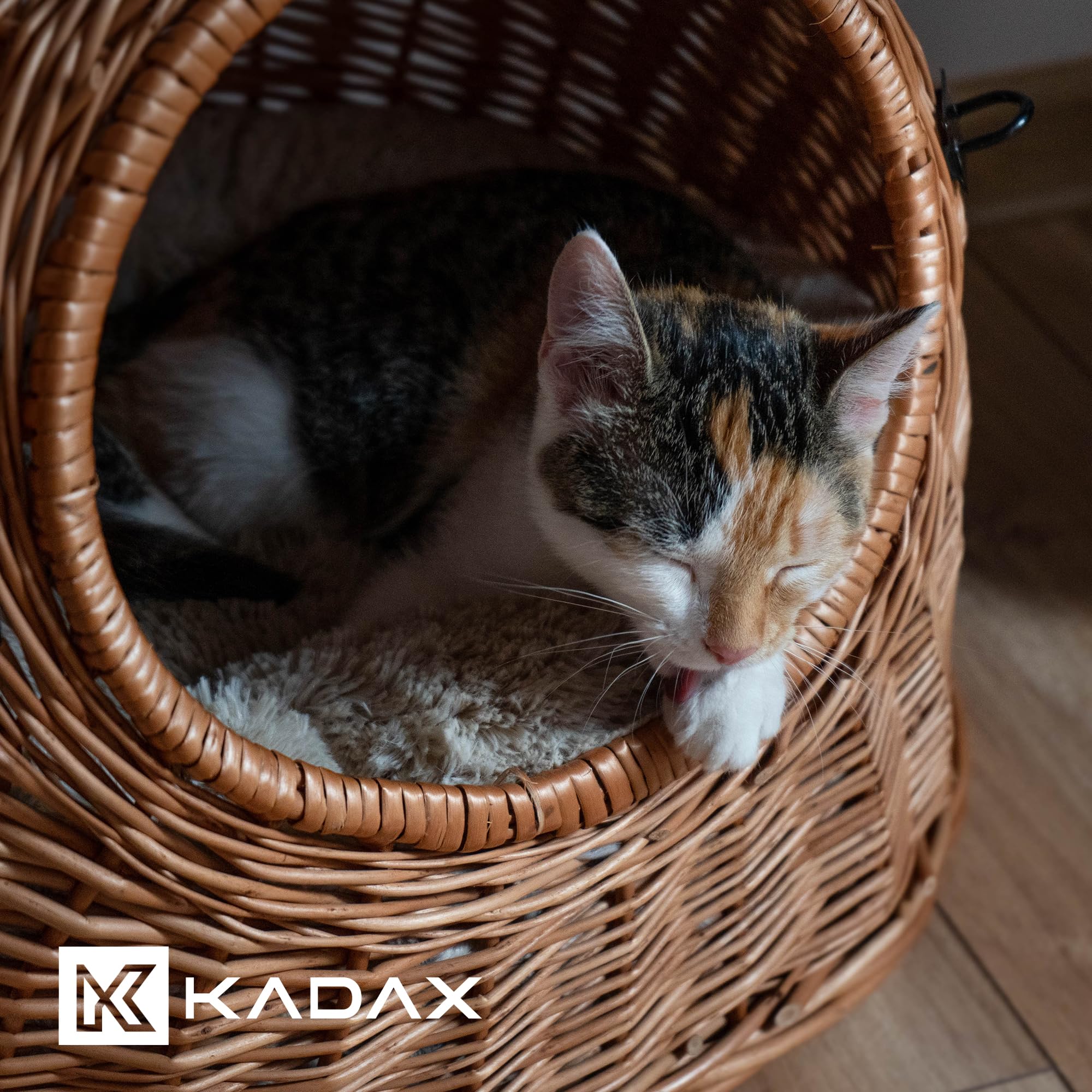 KADAX Panier de Transport pour Animaux en Osier avec Poignée et Fermeture - Chat et Animaux de Compagnie (35 x 40 cm)