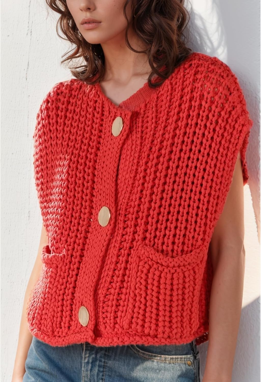 Women's Sleeveless Chunky Knit Cardigan V-Neck Button Down Vest Casual Loose-Fitted Crochet Sweater with Pockets 2024