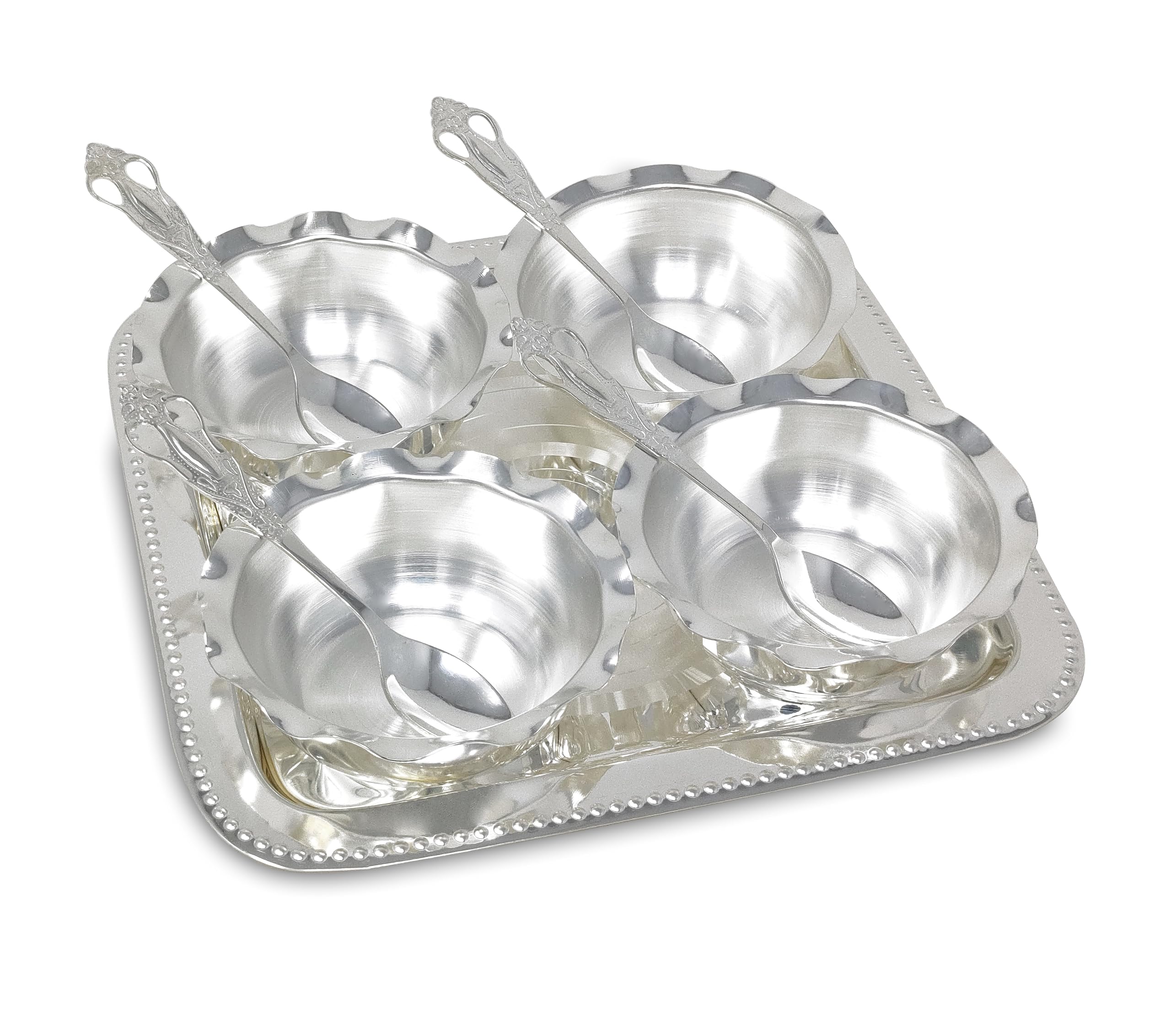 Ensemble de bols plateau cuillères plaqués argent service dessert et fruits secs