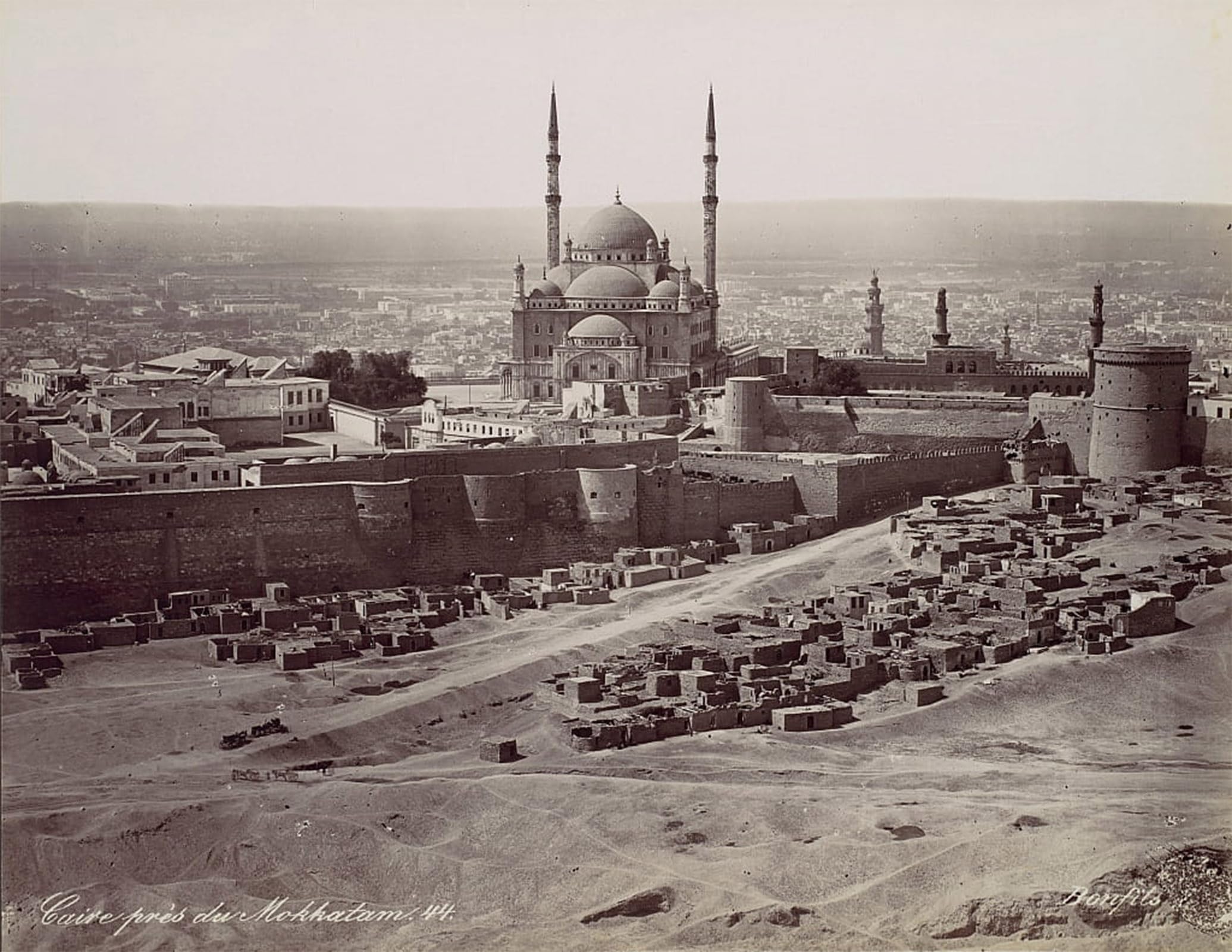 SERENDIPITP Vintage Picture Print on Canvas Wall Art Poster Cairo Near the Mokkatam by Félix Bonfils Artwork Print Poster for Wall Decor 60x90cm