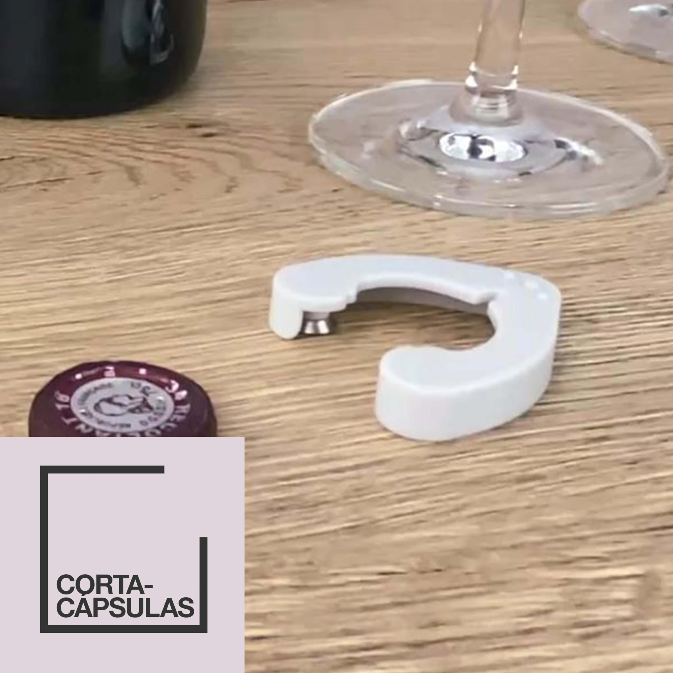 Cuisinart Abridor de Vino Inalámbrico con Sellador de Vacío | Abridor de botellas con tapón de corcho | hasta 50 botellas | Cortador de papel de aluminio integrado | Regalo para amantes del vino