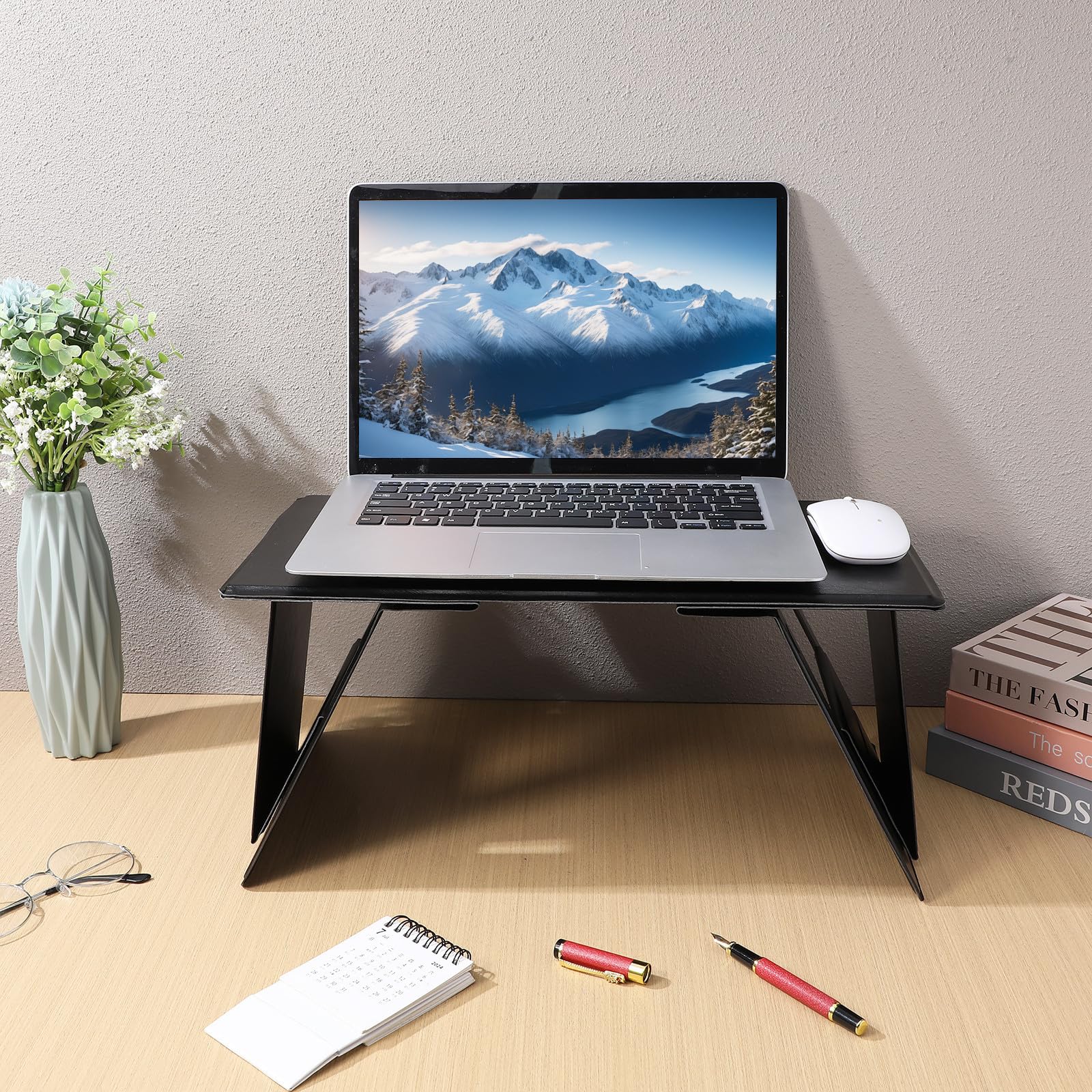 Toddmomy Supporto per Computer Portatile Pieghevole Nero Superficie in Pu e Tavoletta Alta Densità, Stabile e Facile da Trasportare, per Tavolo e Divano