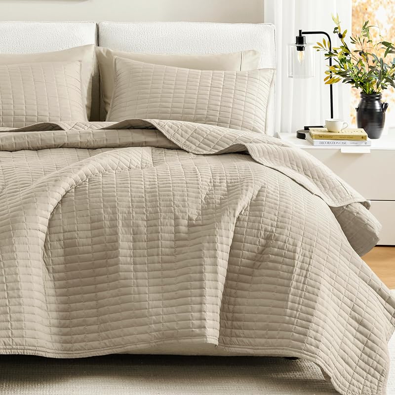 Kienna Queen Quilt Bedding Set 3 Piece, 90"x90" Beige | Soft Cozy Lightweight Summer Coverlet Full Size, Quilted Bedspreads Extra Layer, Modern Casual Bedroom Decor, OEKO-TEX