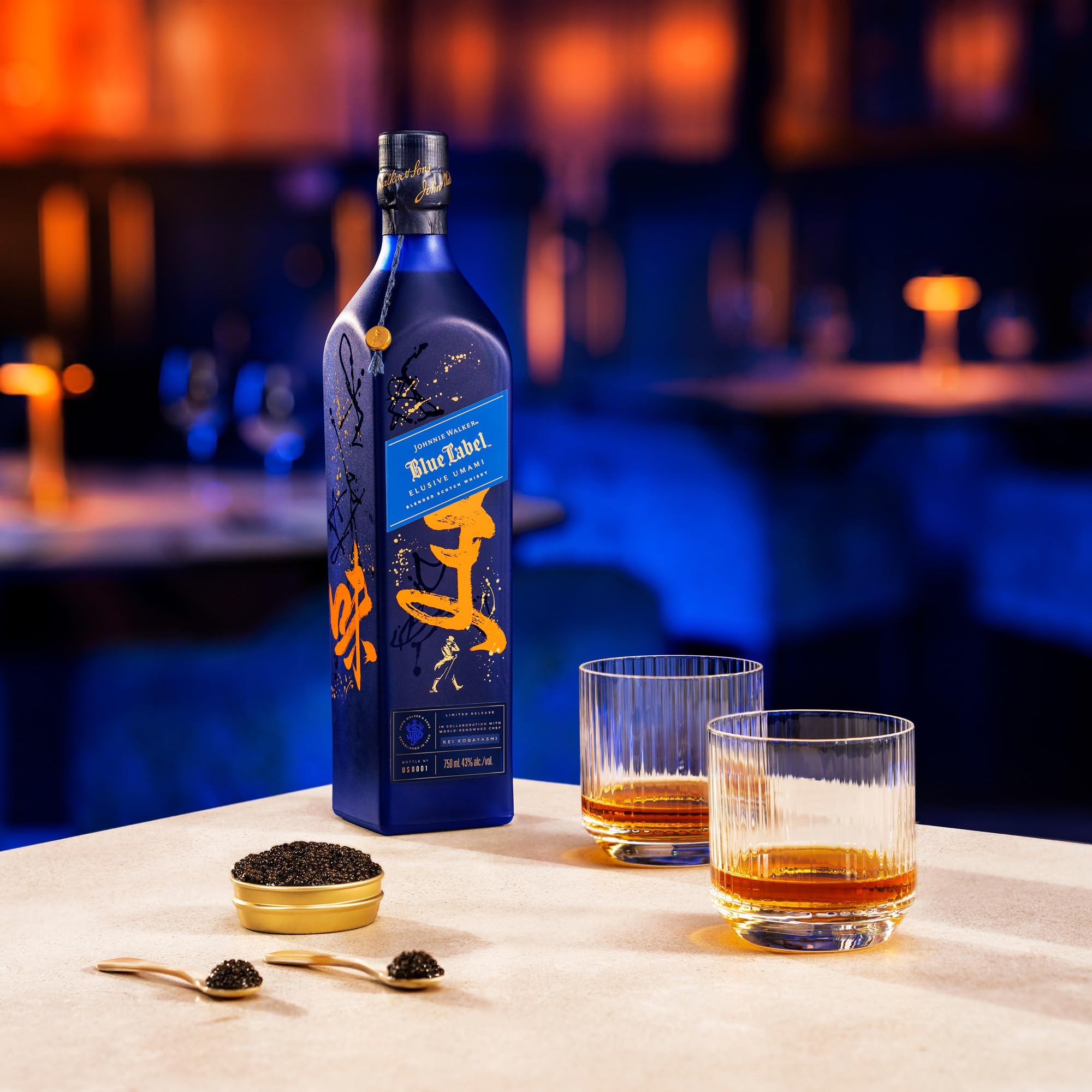 【レア希少】Johnnie Walker Blue Label 43% Johnnie Walker - Blue Label - Elusive Umami - Whisky 70cl 43