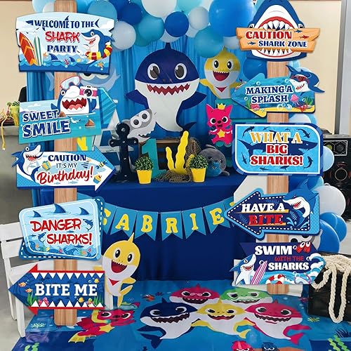 Miniatura 5 de HOWAF 20 carteles de decoración de fiesta de tiburón, letrero direccional de fiesta de tiburón para suministros de fiesta de cumpleaños con temática
