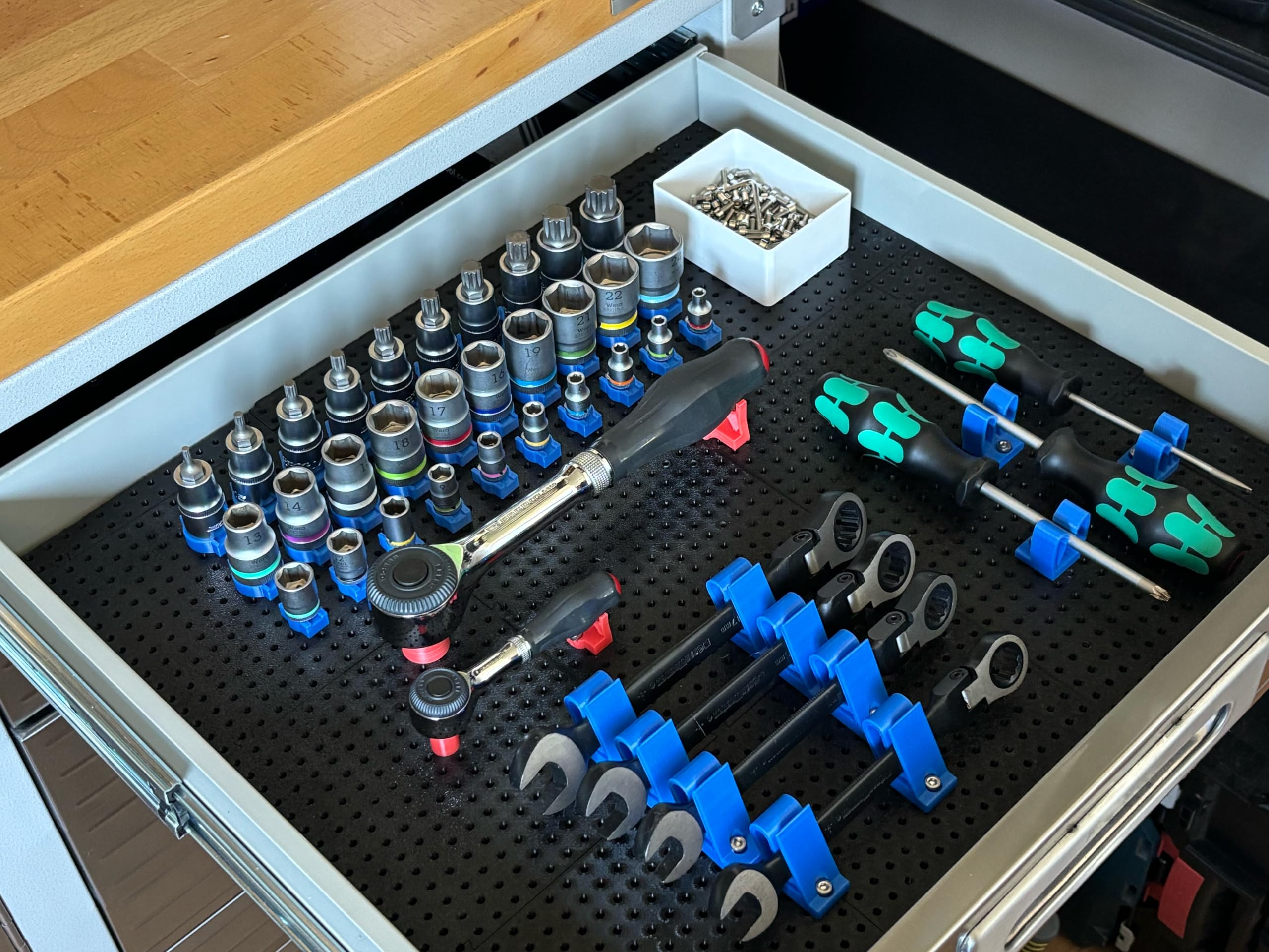 Tablero Organizador de Herramientas, 92 Piezas en Total, 12 Tableros de 150x150mm, 80 Soportes y 100 Tornillos Torx Incluidos