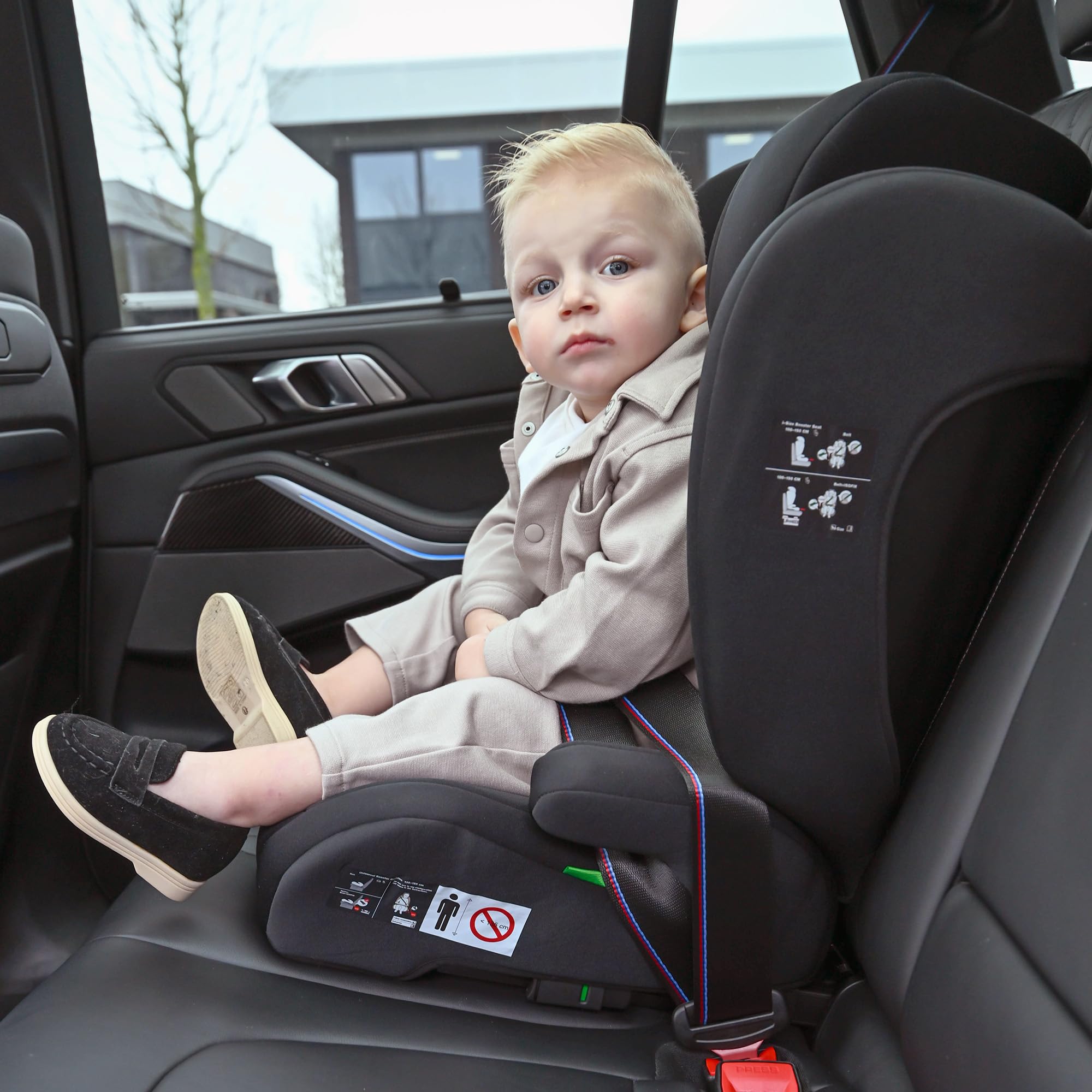 Deryan Charlie i-Size Kindersitz 100-150 cm Gruppe 1/2/3 9-36 kg 3,5-12 Jahre Autokindersitz mit Gurtbefestigung Schwarz