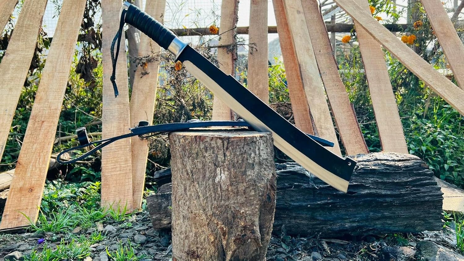 18" Jungle Machete - Full Tang High Carbon Steel Blade - Balance Water Tempered with Rosewood Handle and Leather Wrap