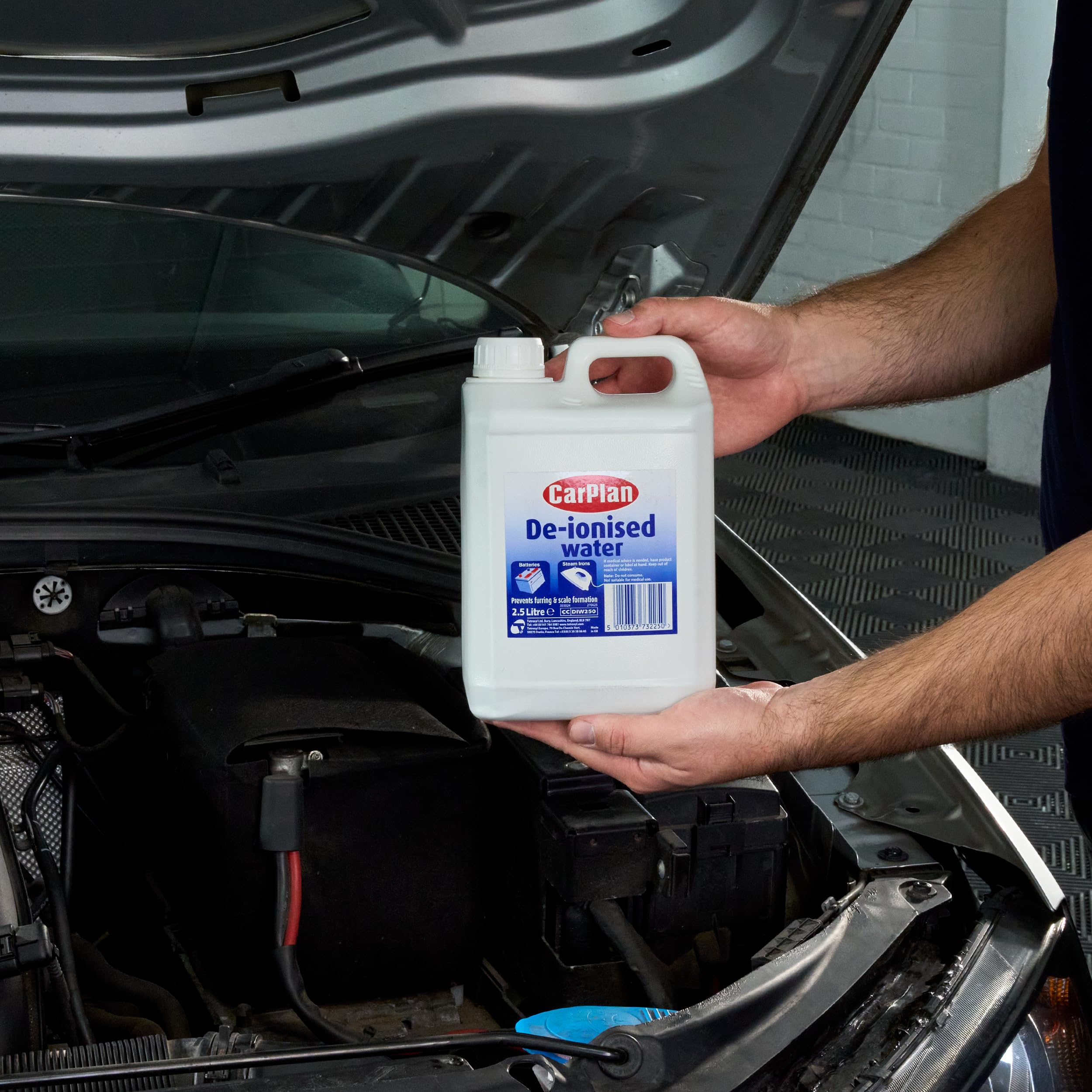 CarPlan Acqua Deionizzata, Adatta a Batterie e Ferri da Stiro a Vapore, Classe di Efficienza Energetica A+++, 2.5 Litri