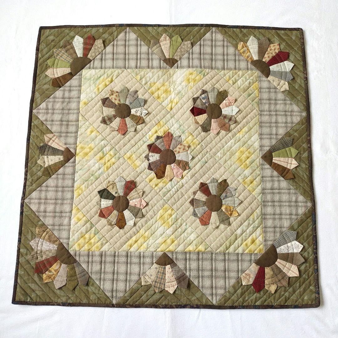 ハンドメイドパッチワークタペストリー