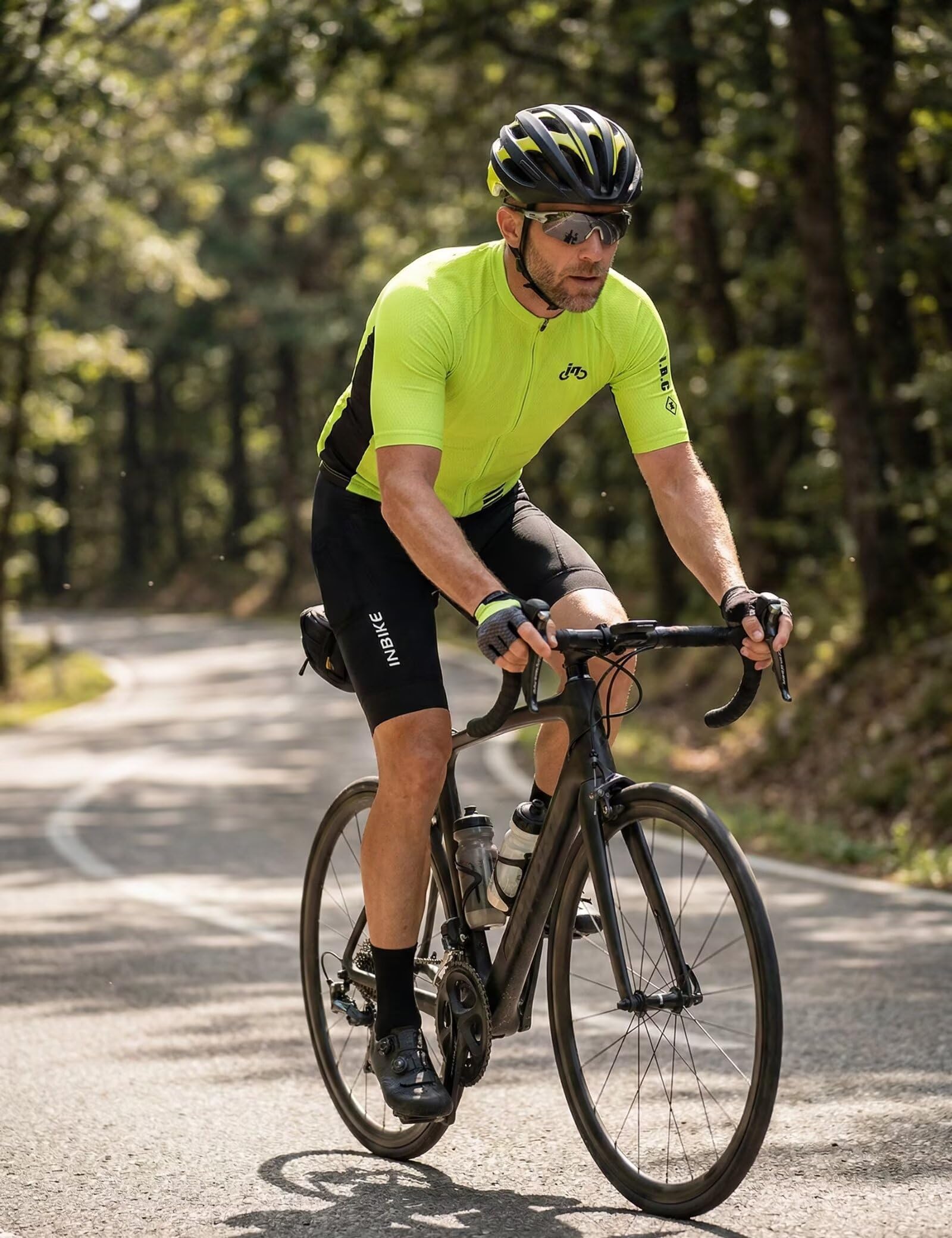 INBIKE Tenue Cyclisme Homme avec 3D Gel Rembourré Mailot+Cuissard Velo Homme Respirant et Antitranspirant avec 3 Poches Arrière et Détails Réfléchissants S223