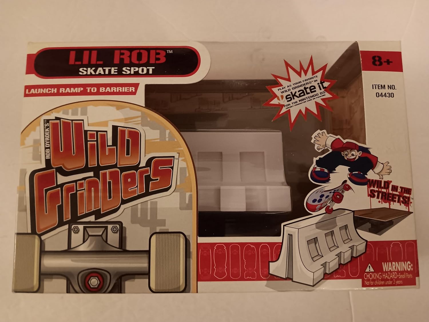 Wild Grinders Lil Rob Skate Spot Launch Ramp To Barrier Playset Fingerboard Playset