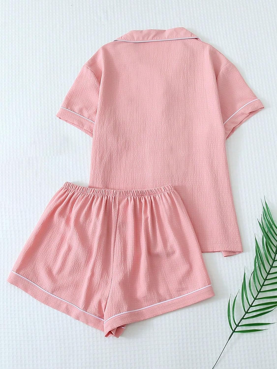 Verdusa Women's 2 Piece Heart Pajama Set Cute Pjs Button Down Shirts with Lounge Shorts Pj Sets Heart Pink Large - Image 2