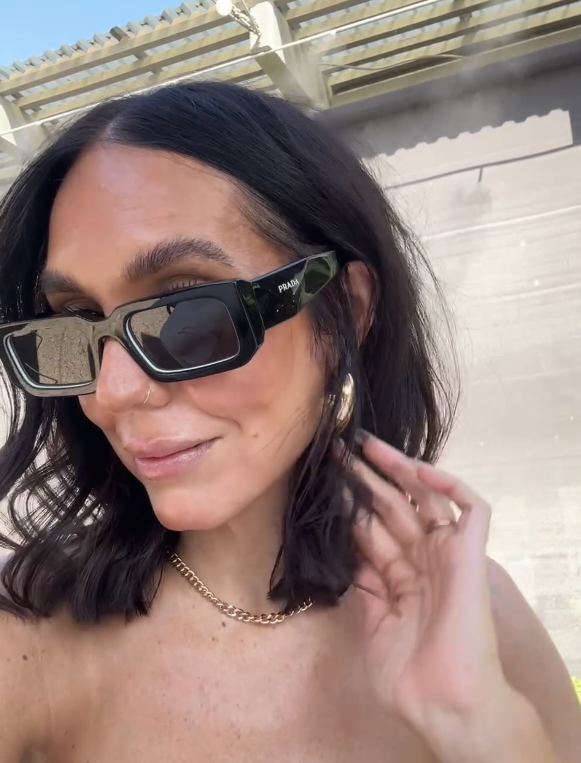 Watch Prada Sunglasses Symbole PR 06YS on Amazon Live