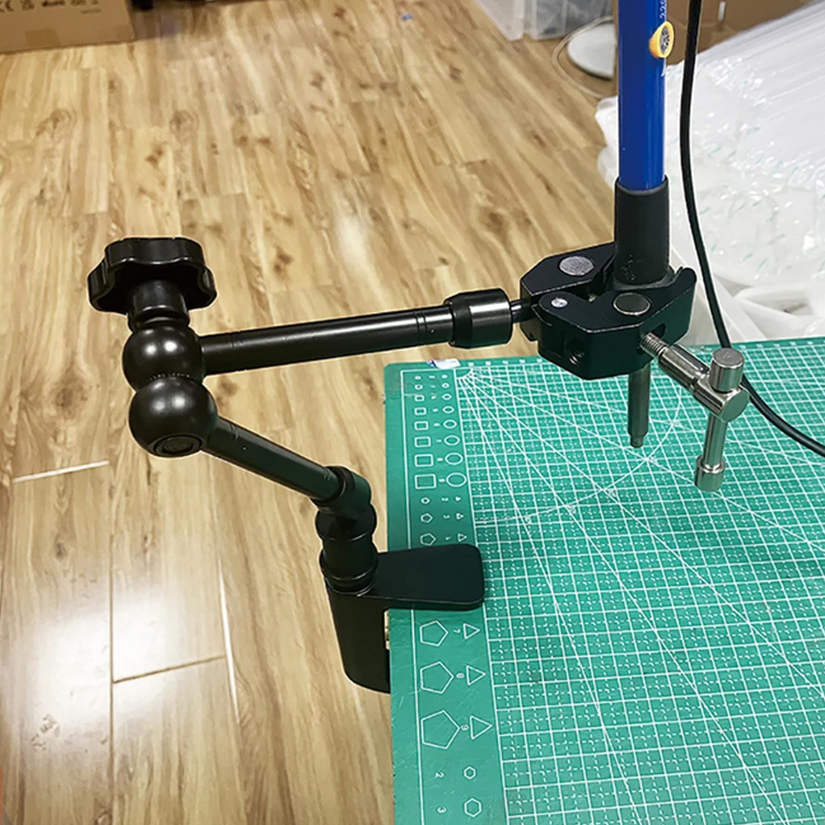 LeTkingok Desktop Universal Welding Fixture, PCB Repair Soldering Iron Hot Air Gun Angle Adjustable Holder