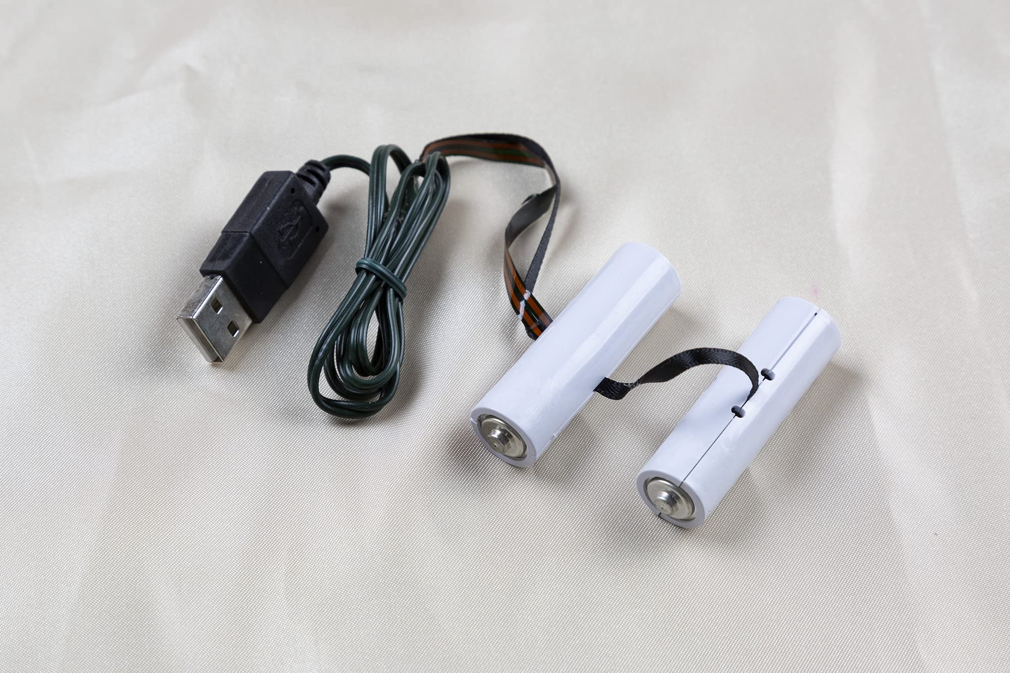 Amazon.co.jp: 電池型USBパワーコネクター（単三電池2本用