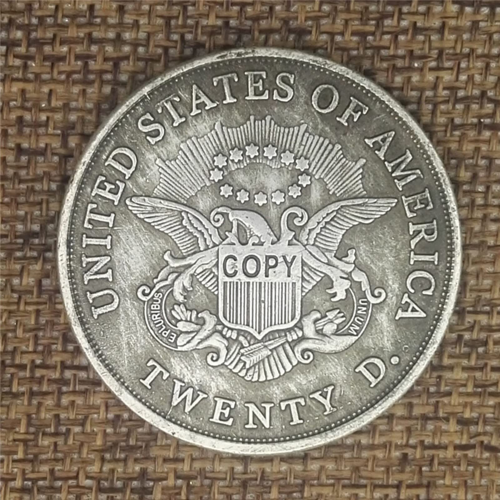 Amazon.com: 美國20 元1849 Do 舊白銅銀幣銀幣收藏直徑38 公釐銀色鍍色紀念幣徽章紀念品派對藝術禮物紀念品收藏硬幣: 玩具和遊戲