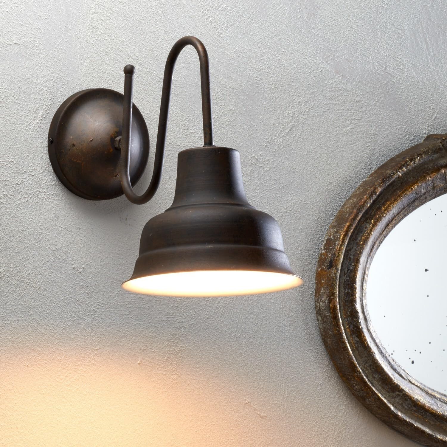 LOBERON Wandlampe Sidney, rustikales Design im Industrial-Trend, Wandleuchte im Vintage-Look, Industrie-Charme, Eisen, antikbraun
