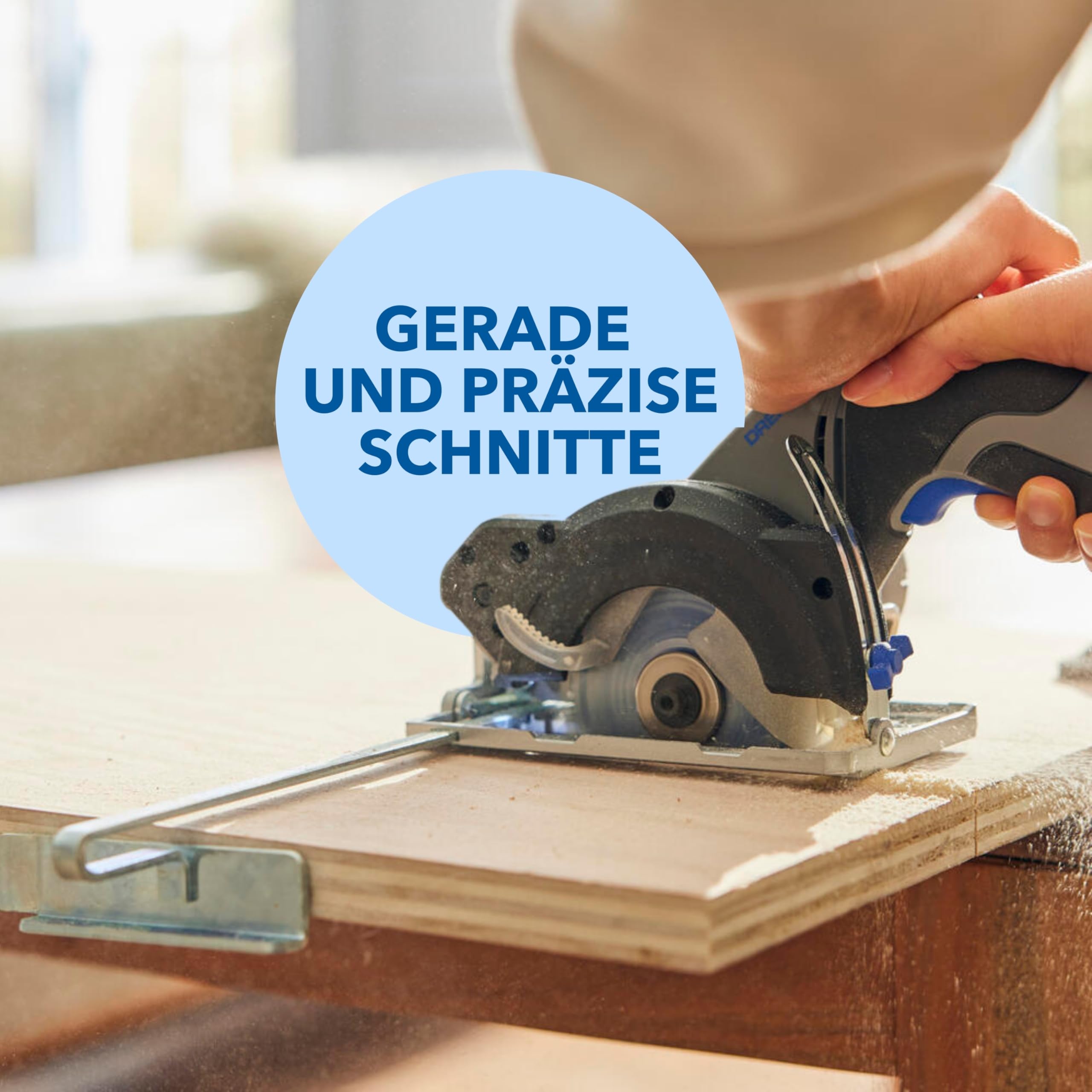 Dremel Blueprint 12V Akku-Kompaktkreissäge mit bürstenlosem Motor mit Laser-Linienführung, Führung für Schrägschnitte 1 Multimaterial-Kreissägeblatt, 1 2.0 Ah Akku+Ladegerät Parallelanschlag CS12V-S1