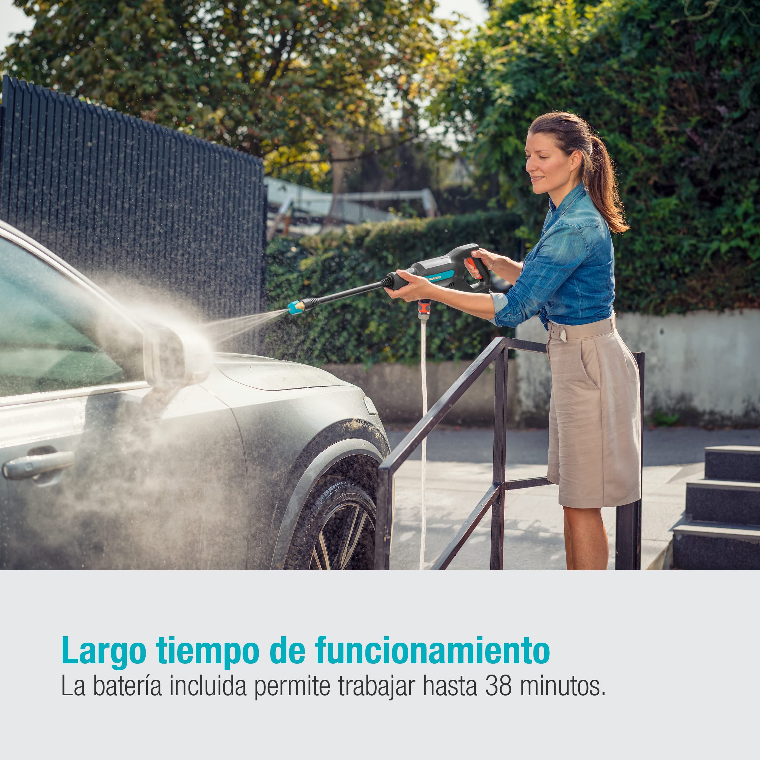 Gardena Hidrolimpiadora a presión media AquaClean 24/18V P4A Premium Set: Accesorios adicionales, Presión de agua ajustable, Accesorios de tobera, 3 modos de limpieza, Sin cable (14800-31)