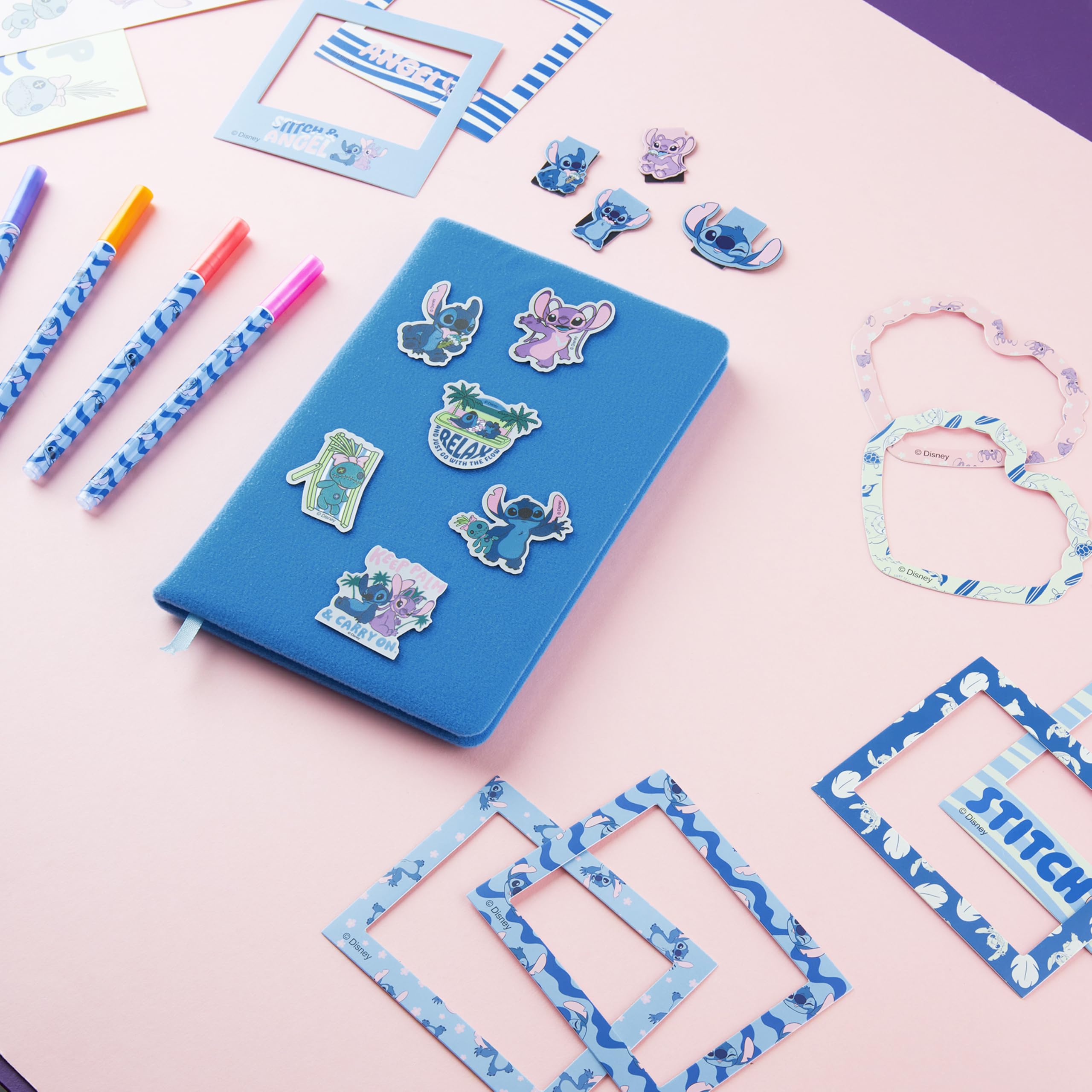 Get Trend Disney Stitch Scrapbooking Kit Bambini, DIY Giornale Set Arte con Taccuino Adesivi Penna a Sfera Segnalibro, Set Cancelleria, Regalo Bambina (Blu Stitch)