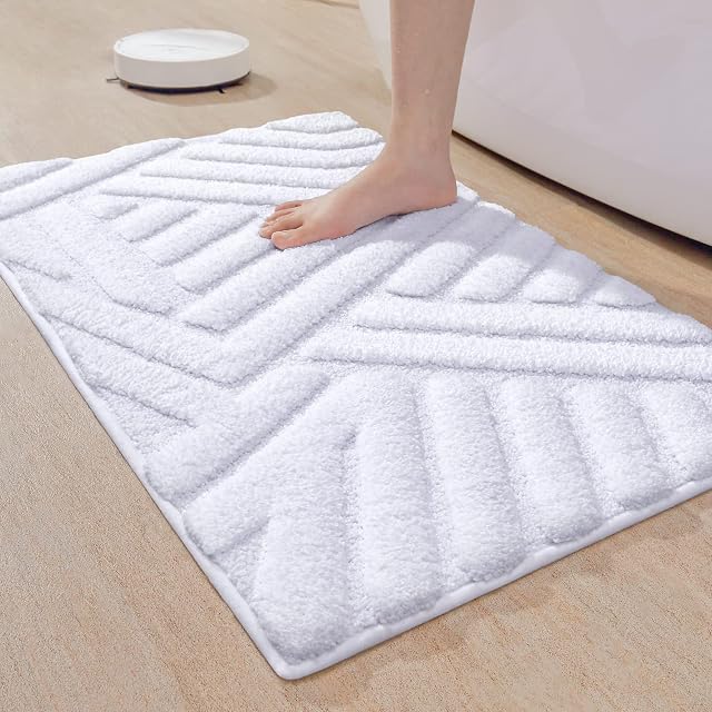 Color G Bath Mat 40 x 60cm, Non Slip Bathroom Mats Absorbent, Machine Washable Bath Mats for Bathroom Soft Microfiber Bath Mat Shower Water Bath Rug Durable Floor Mats (White)
