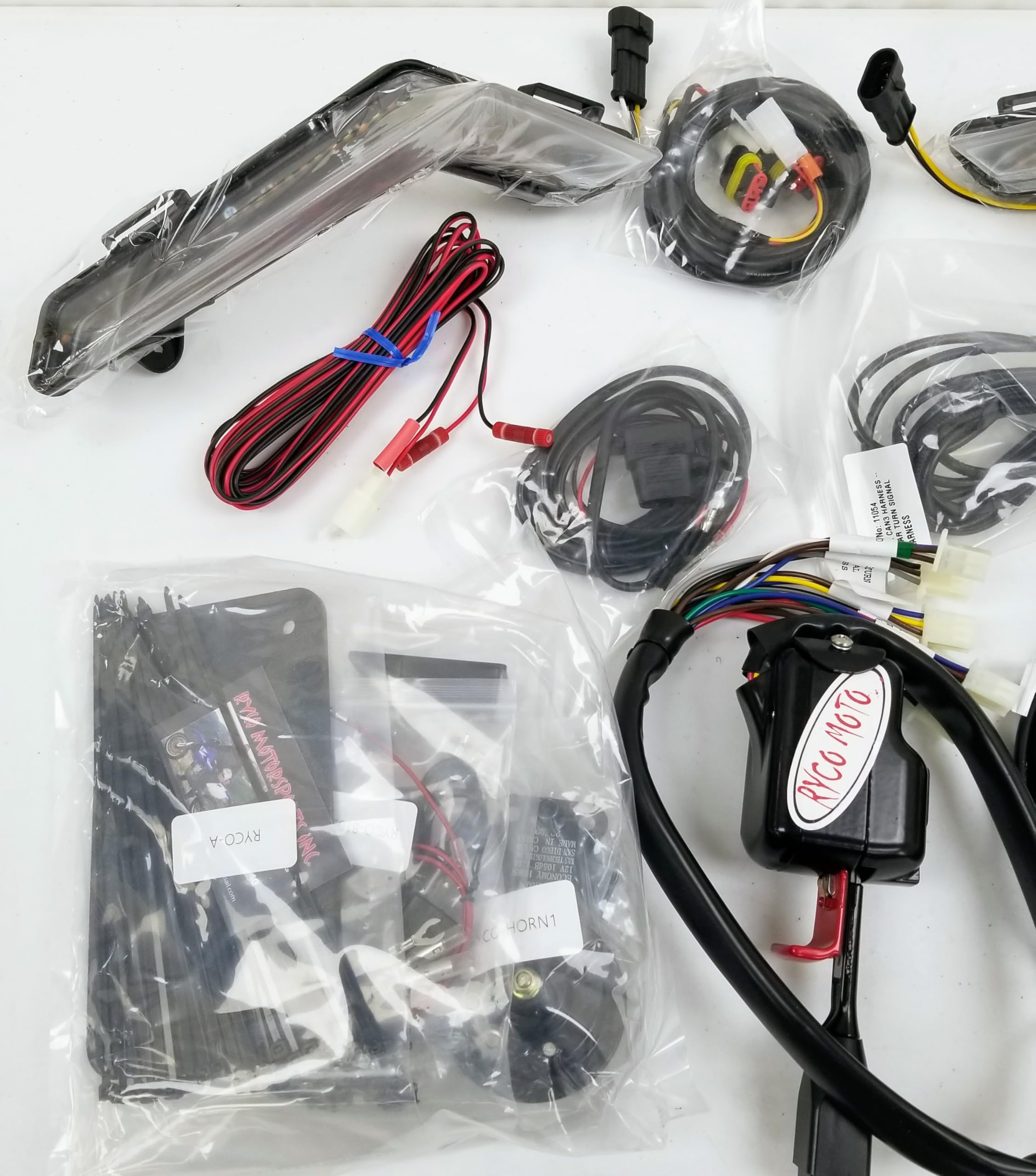 With Front White Accent, Amber Can-Am Commander/MaxL8