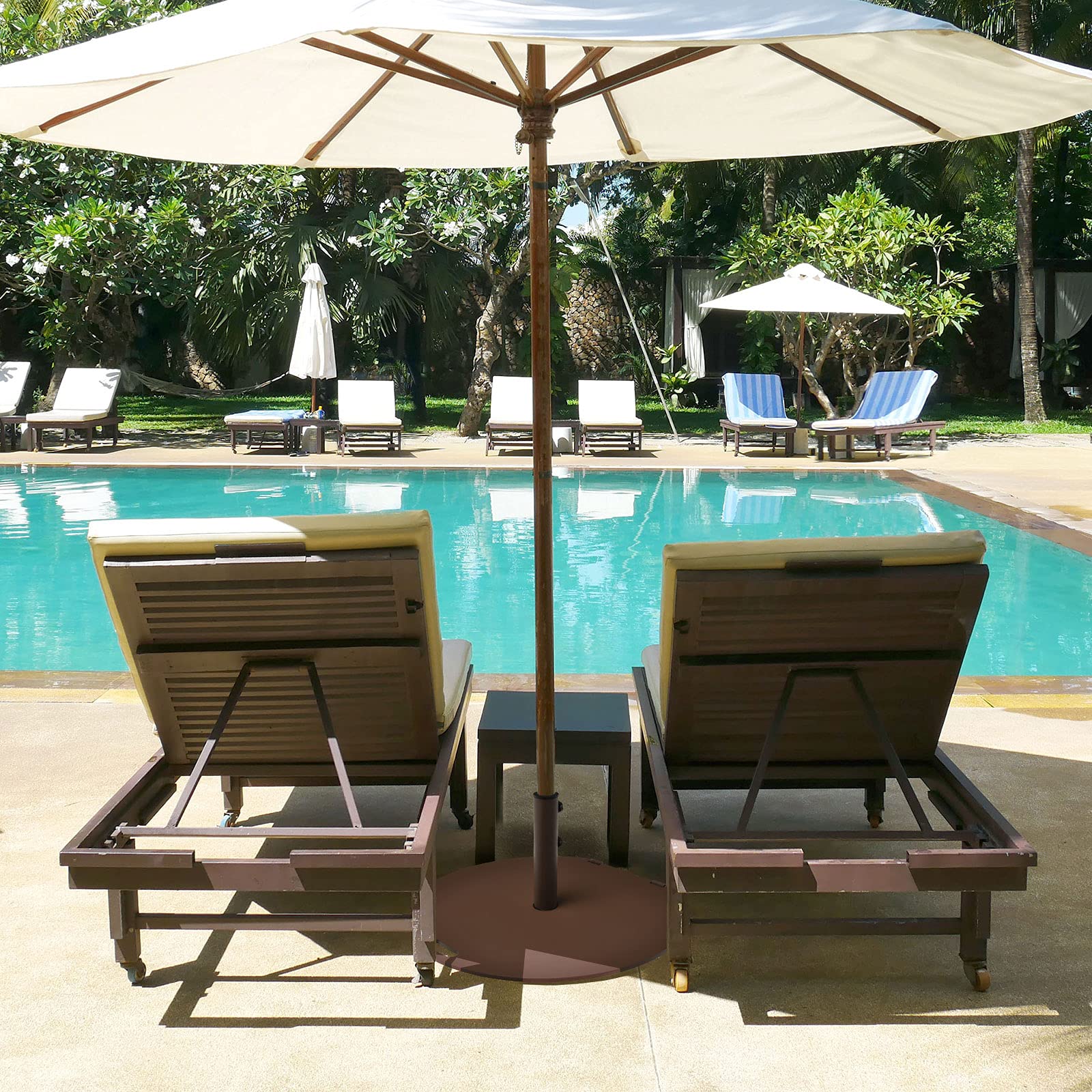 13 ft shade patio umbrellas 13' x 13' Ferrara 300 Umbrella