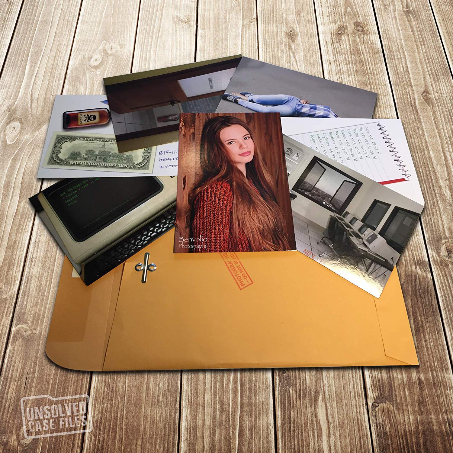 UNSOLVED CASE FILES Banks, Jamie Cold Case Murder Mystery Game